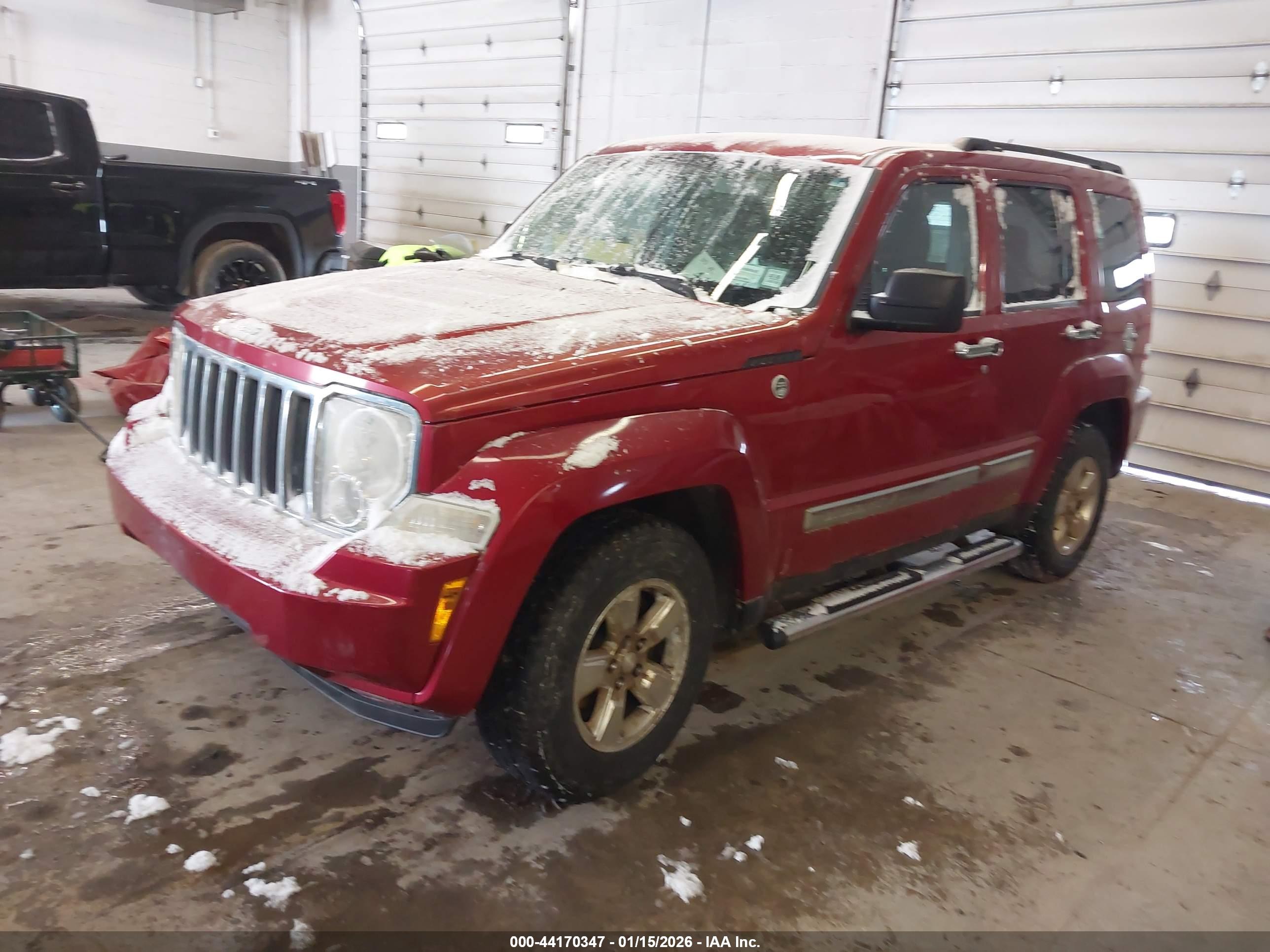 JEEP LIBERTY image 2