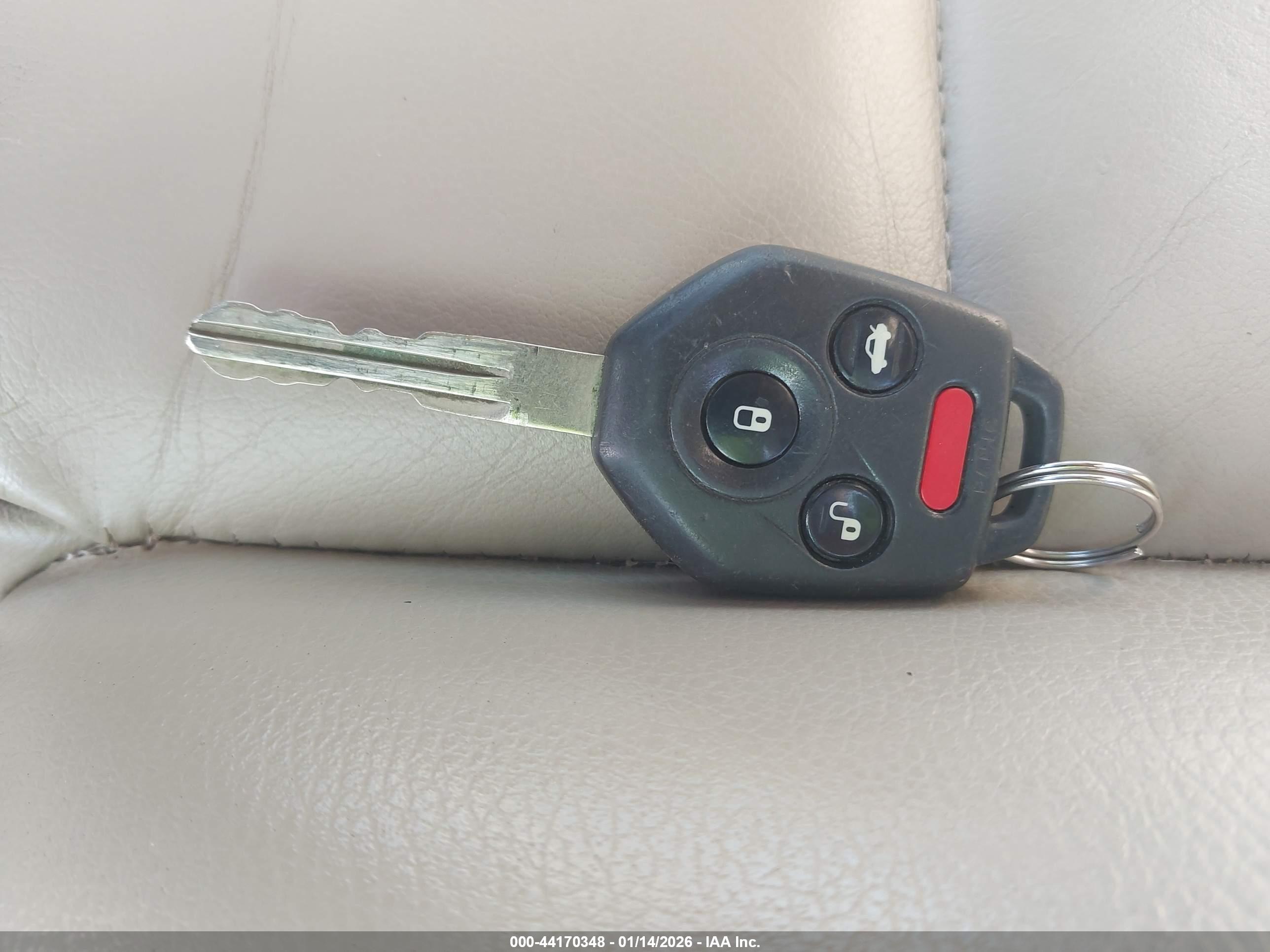 SUBARU OUTBACK image 11