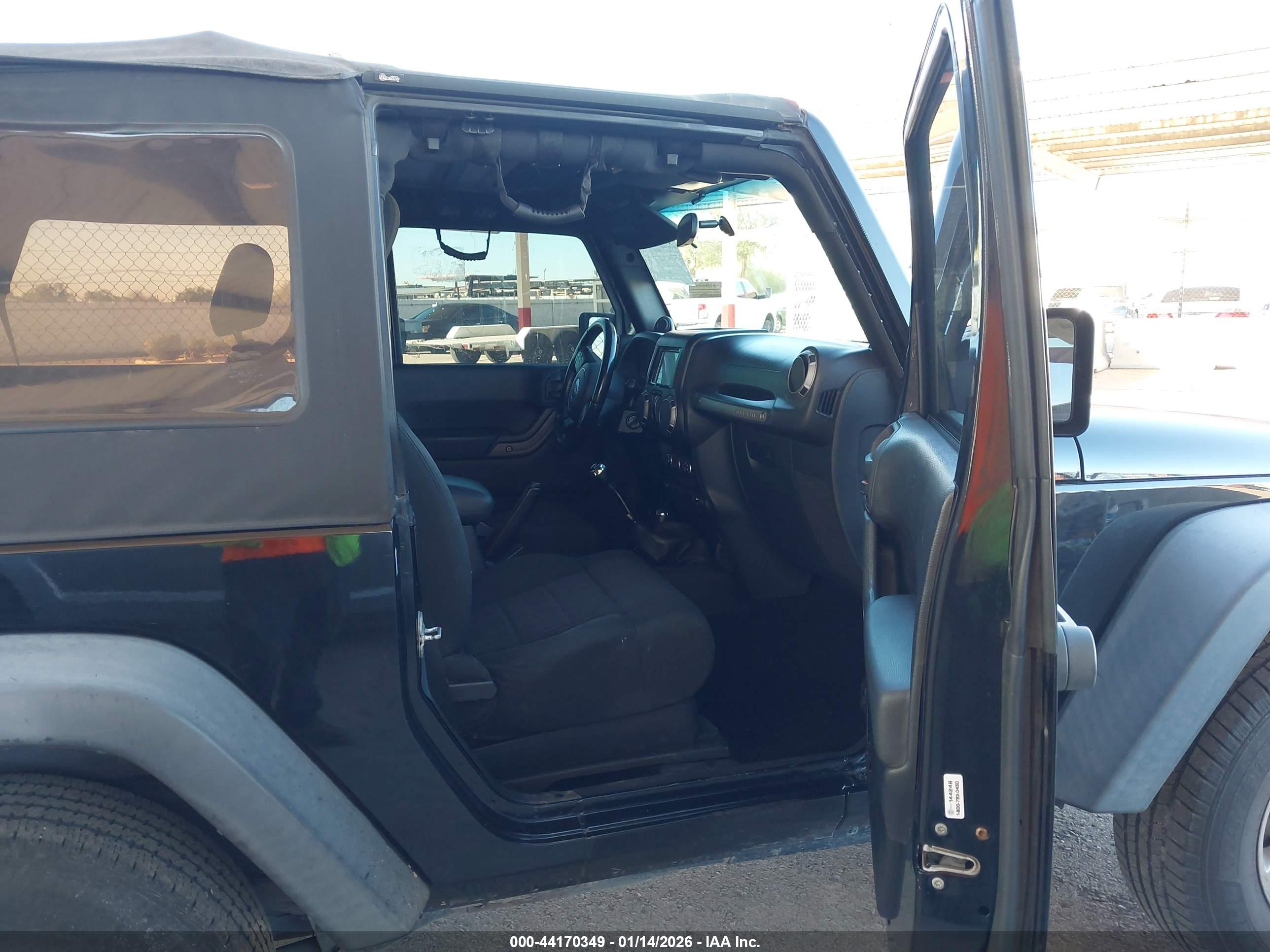 JEEP WRANGLER image 5