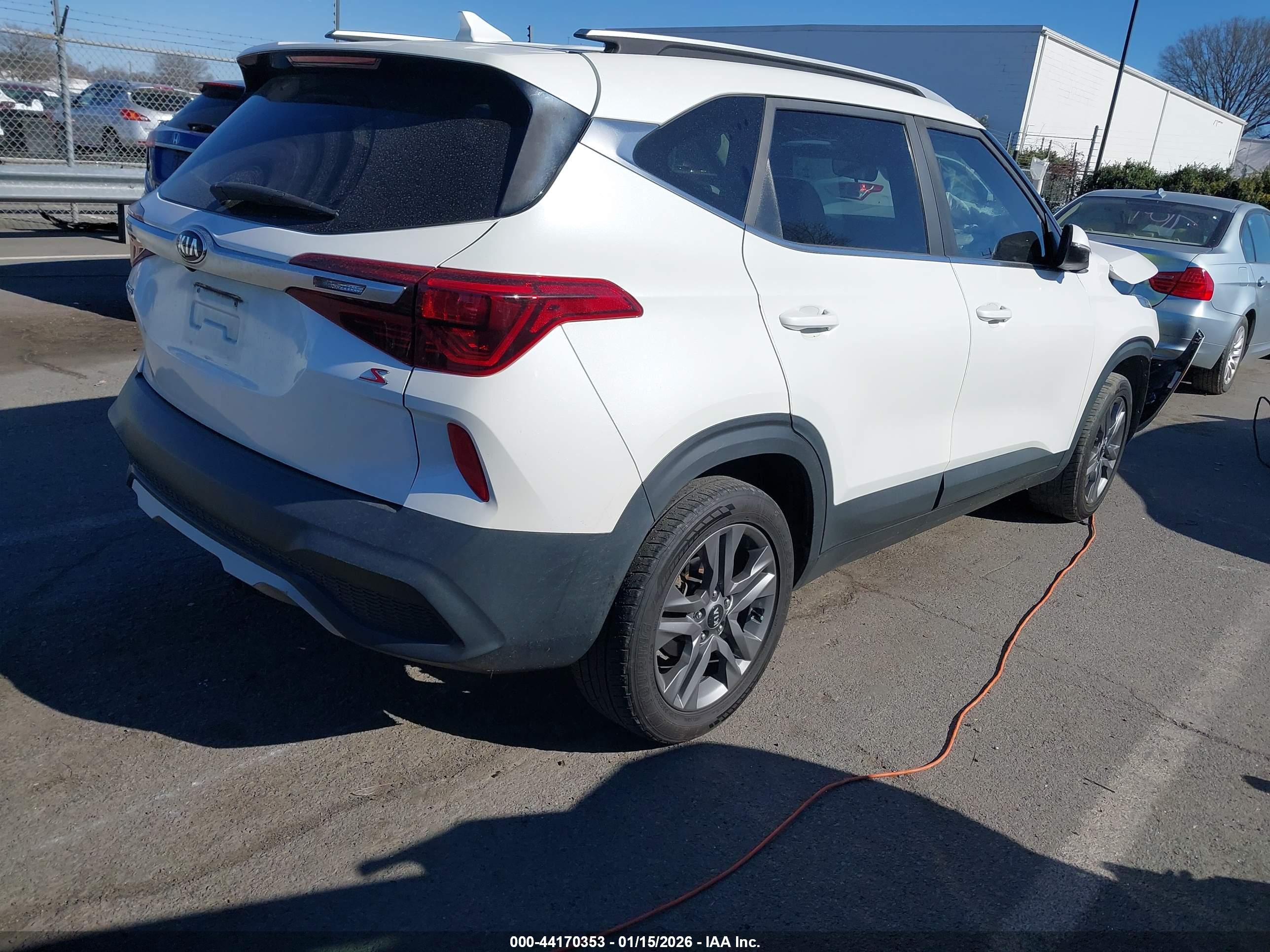 KIA SELTOS image 4