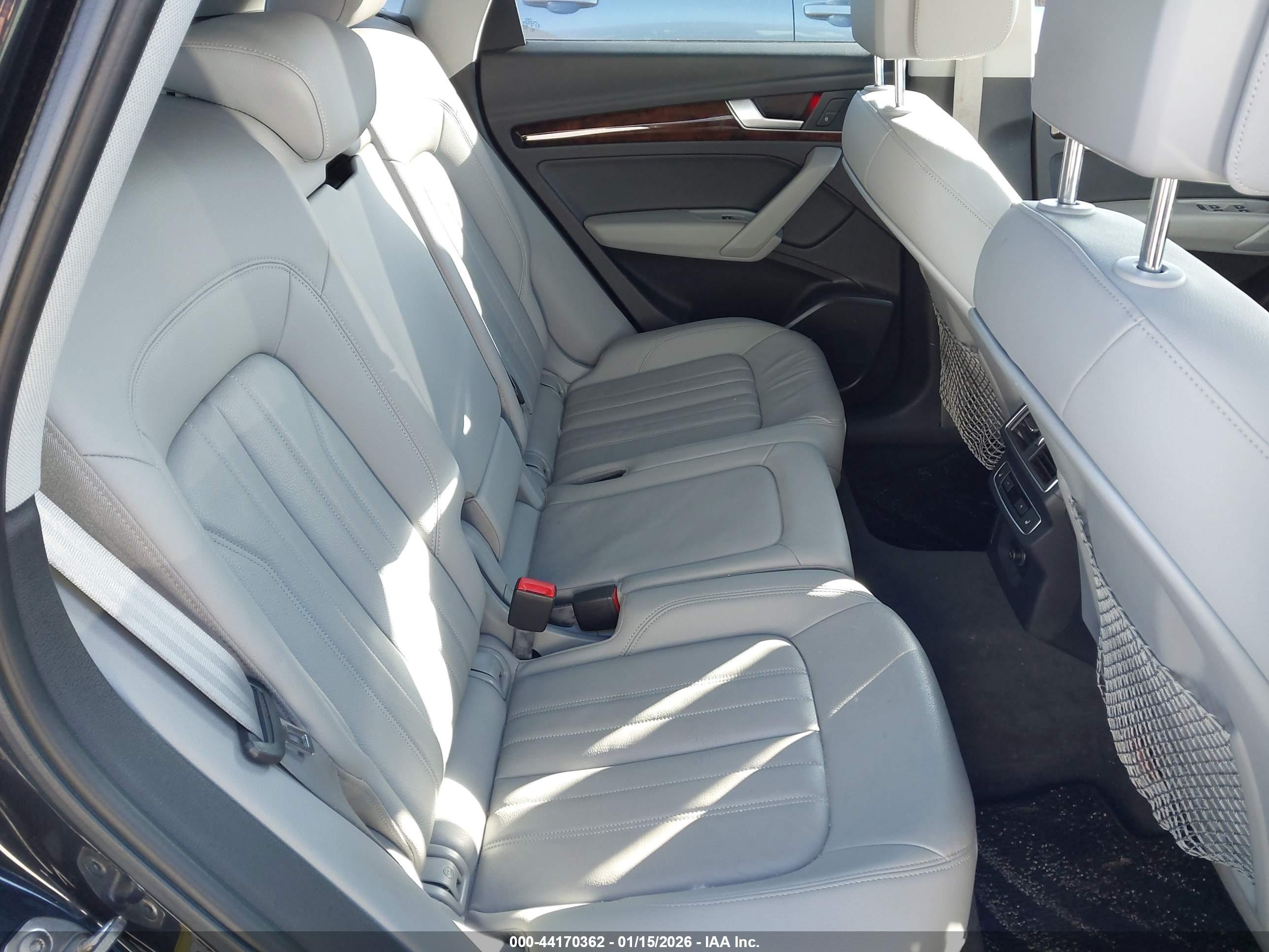 AUDI Q5 image 8