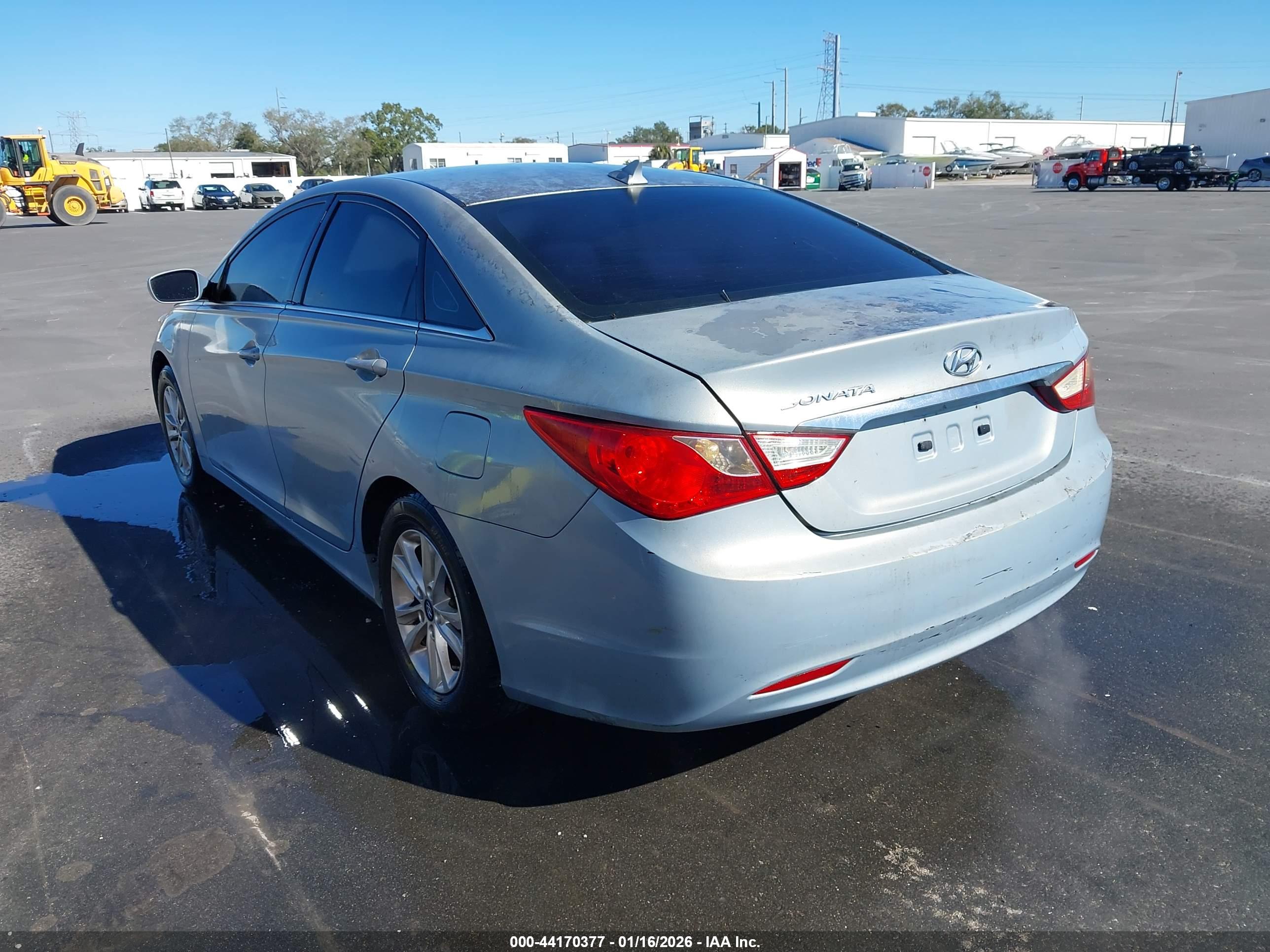 HYUNDAI SONATA image 3