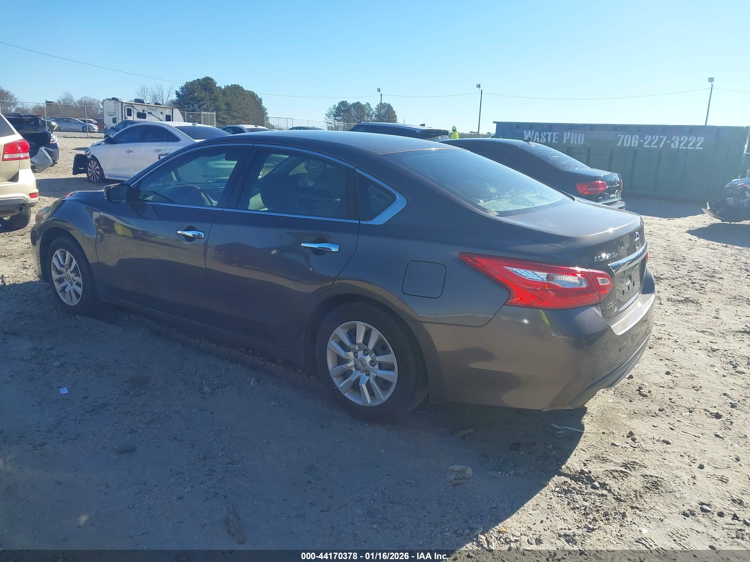 NISSAN ALTIMA image 3
