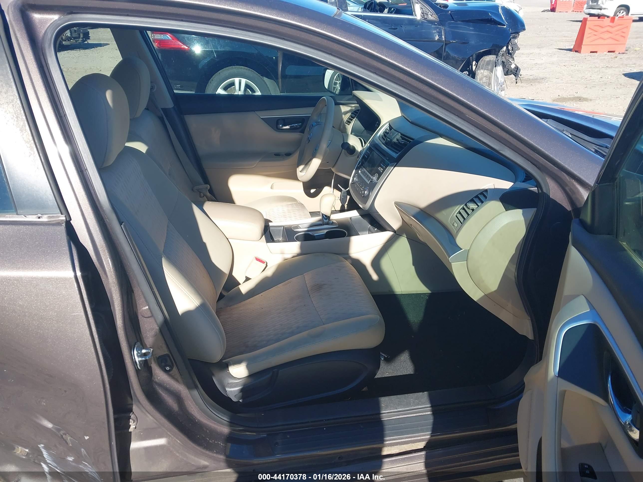 NISSAN ALTIMA image 5