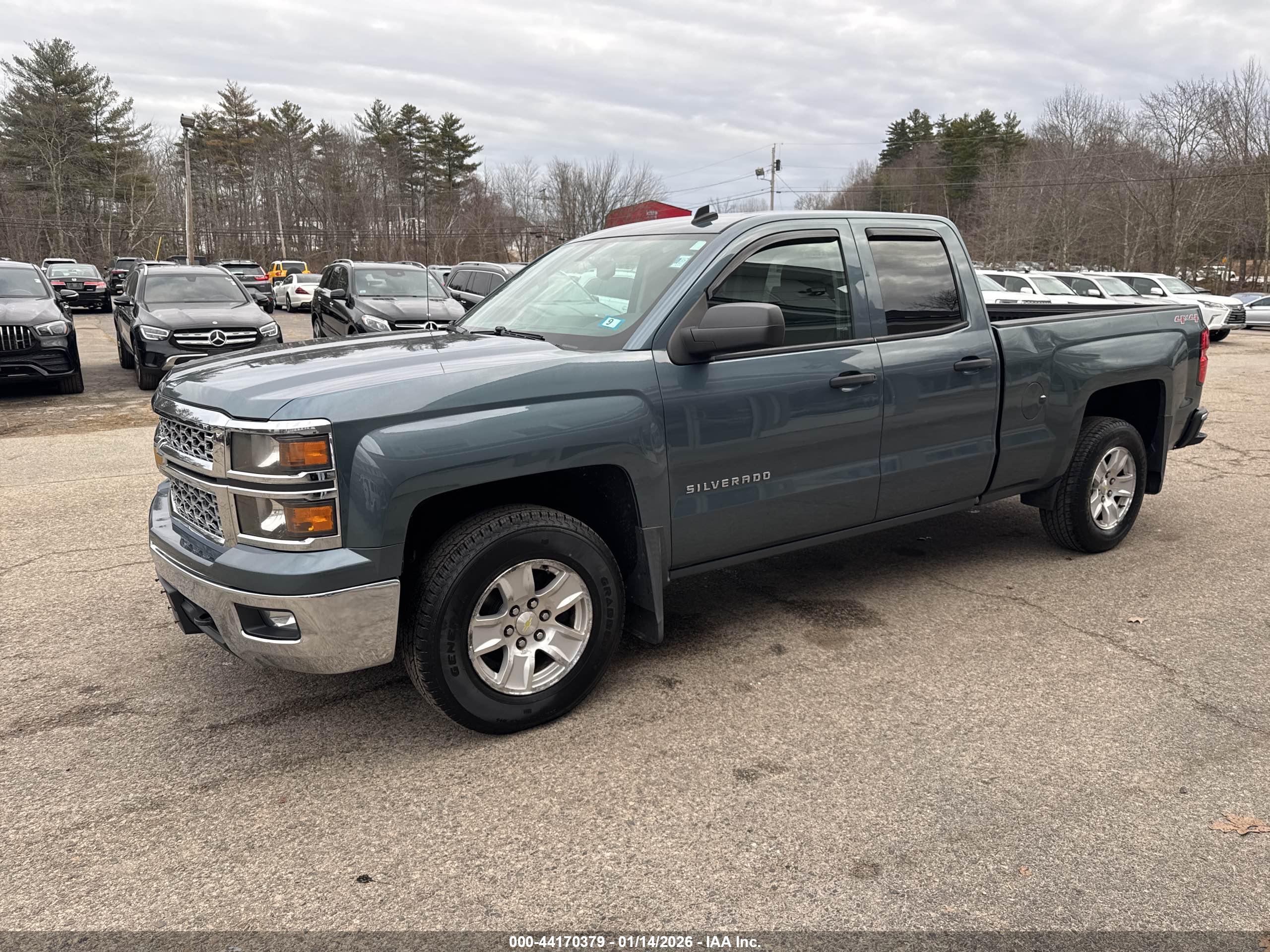 CHEVROLET SILVERADO image 2