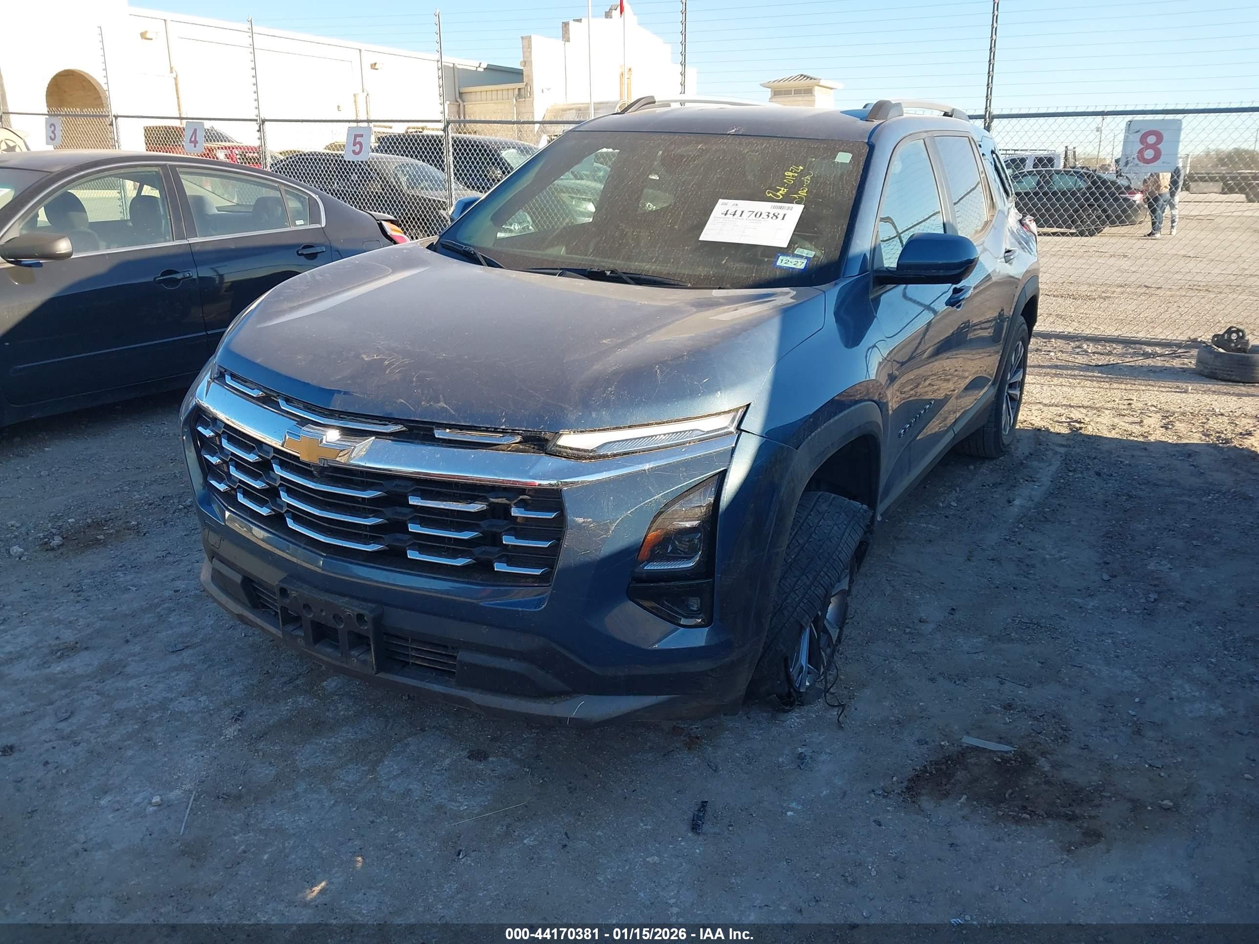 CHEVROLET EQUINOX image 2