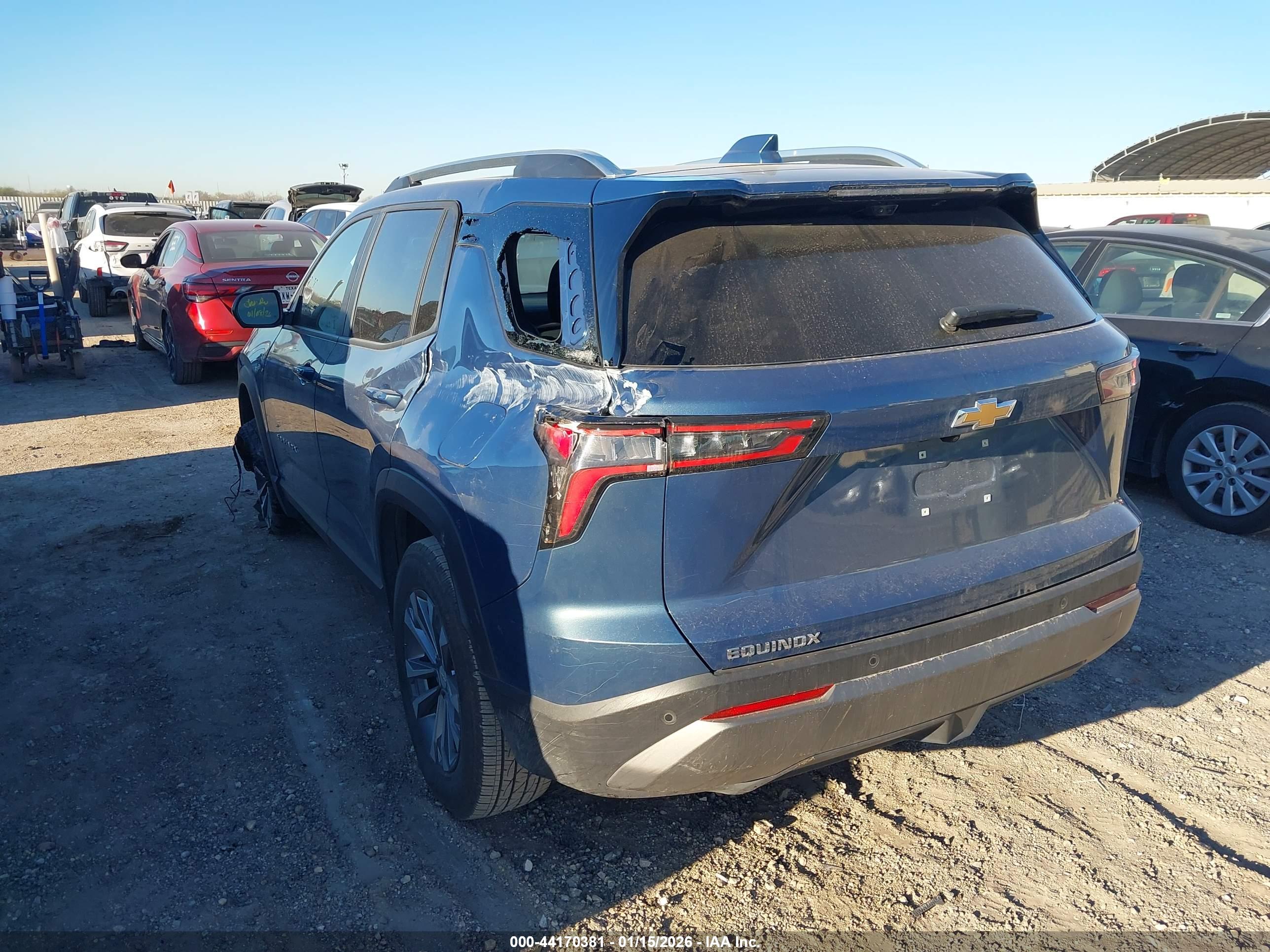 CHEVROLET EQUINOX image 3