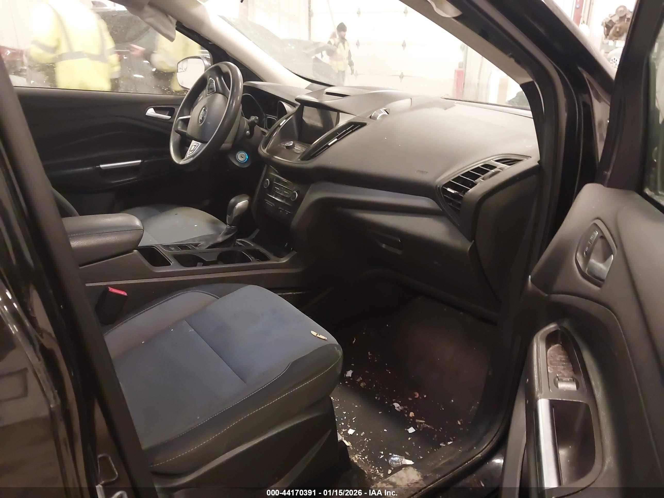 FORD ESCAPE image 5