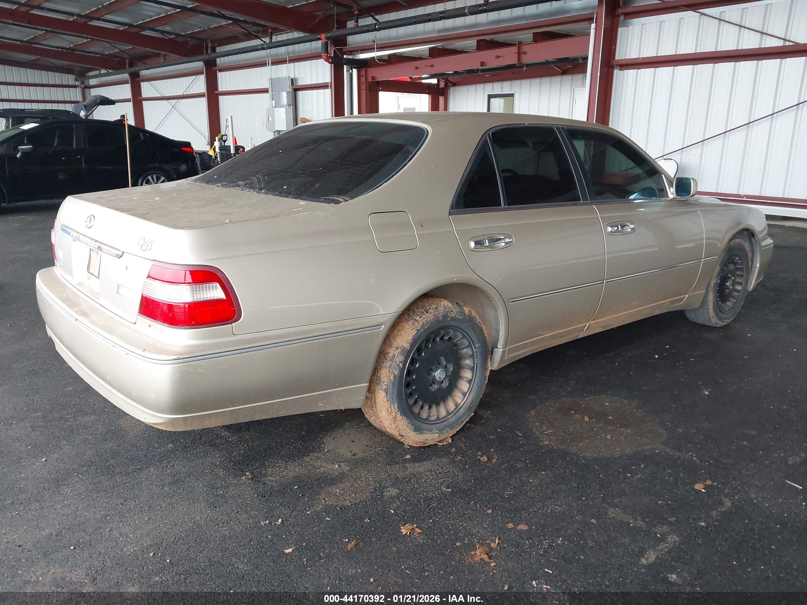 INFINITI Q45 image 4