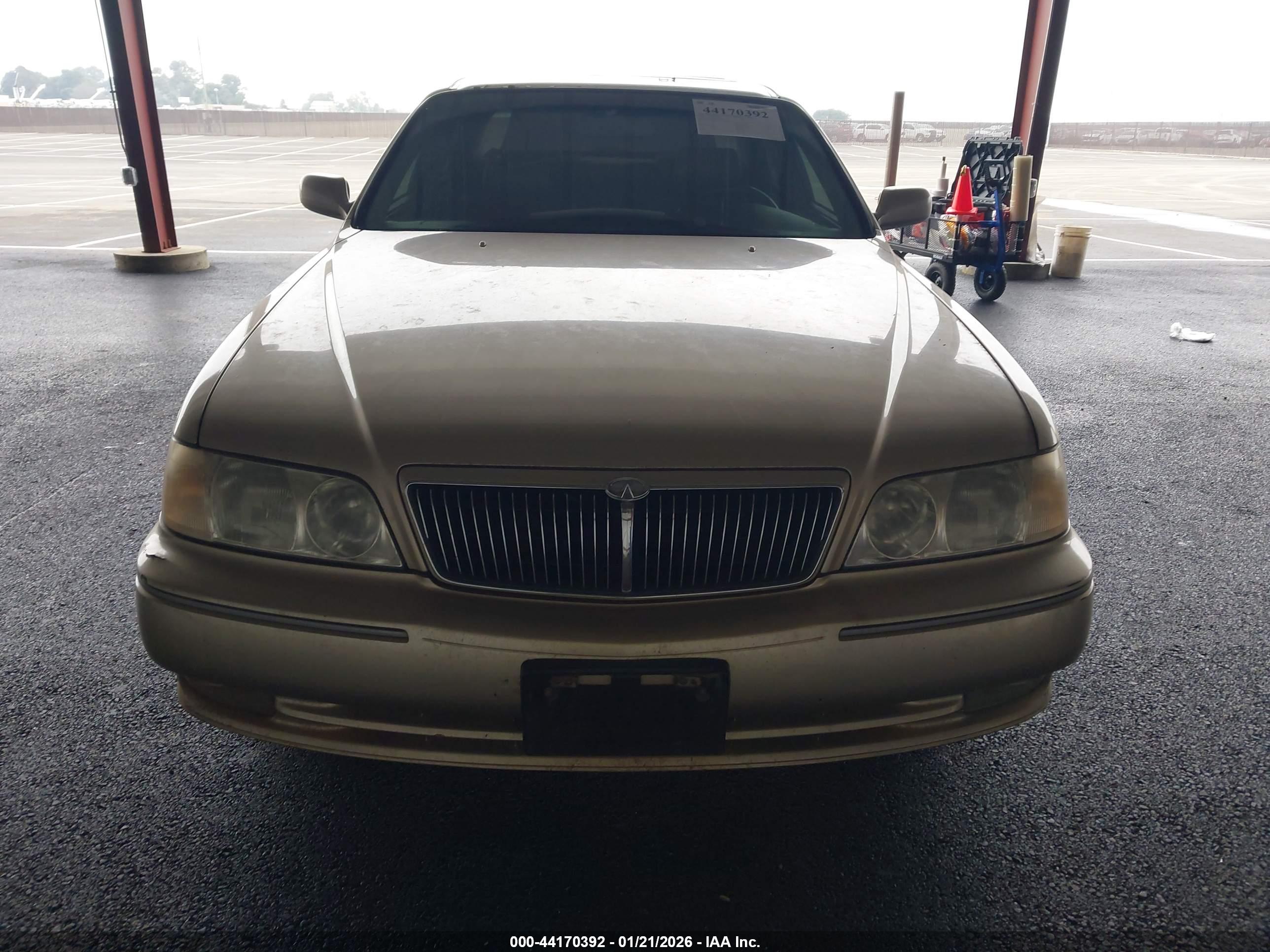 INFINITI Q45 image 6