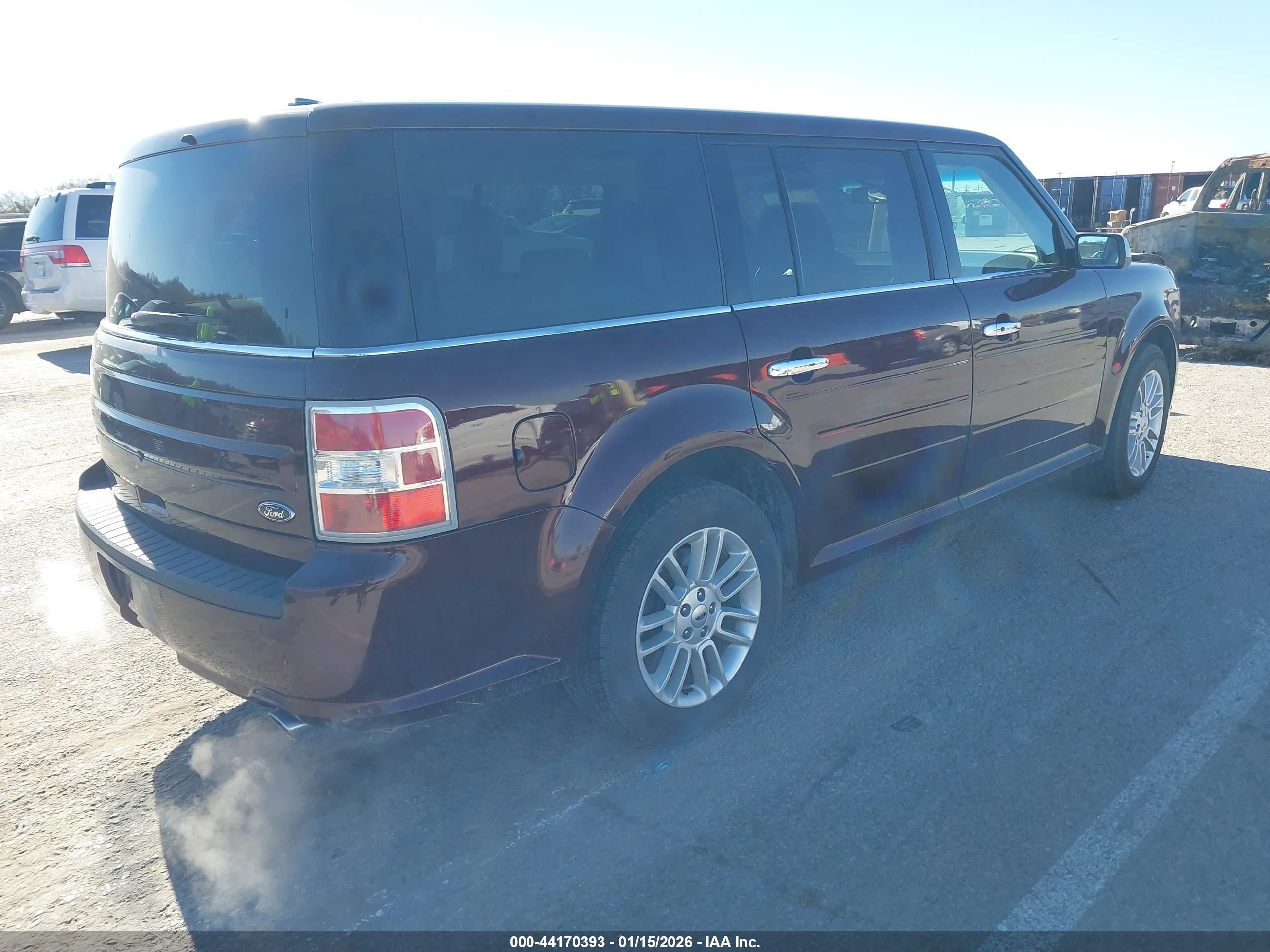 FORD FLEX image 4