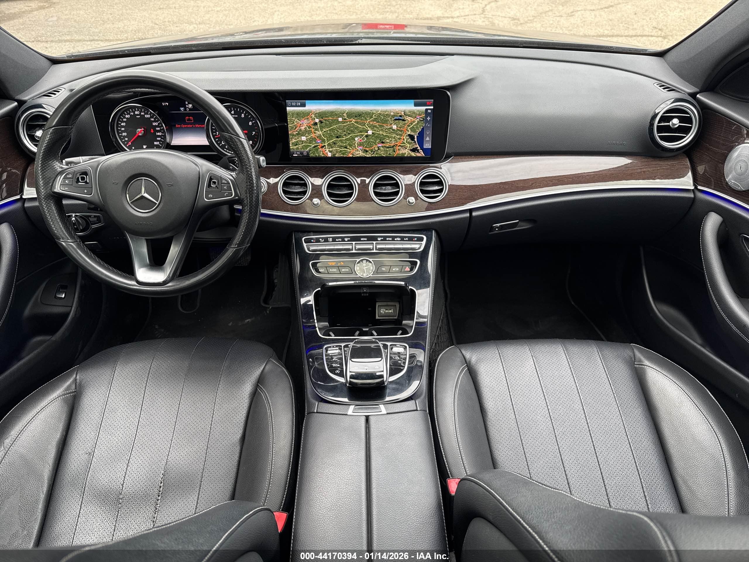 MERCEDES-BENZ E image 6