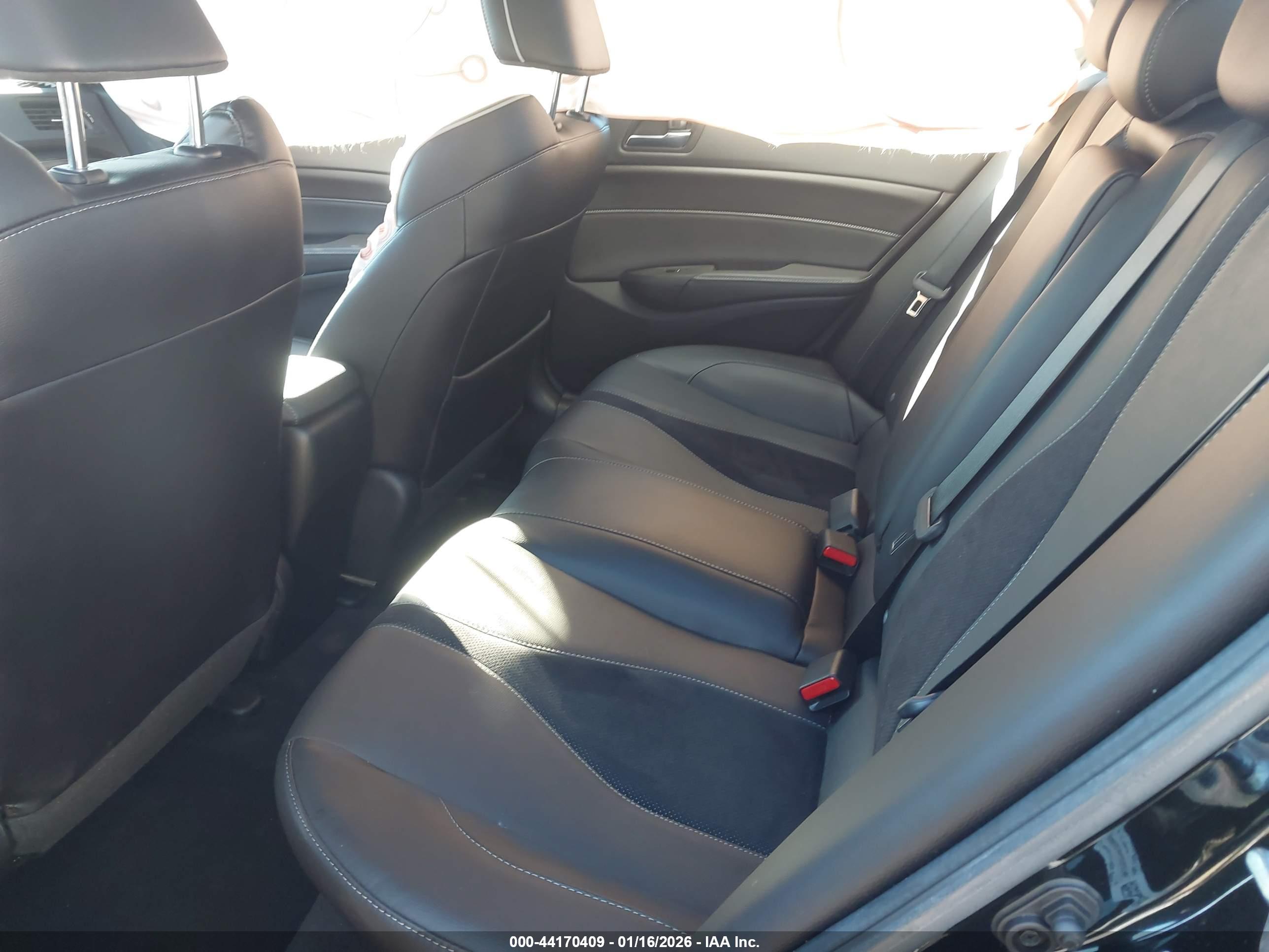 ACURA ILX image 8