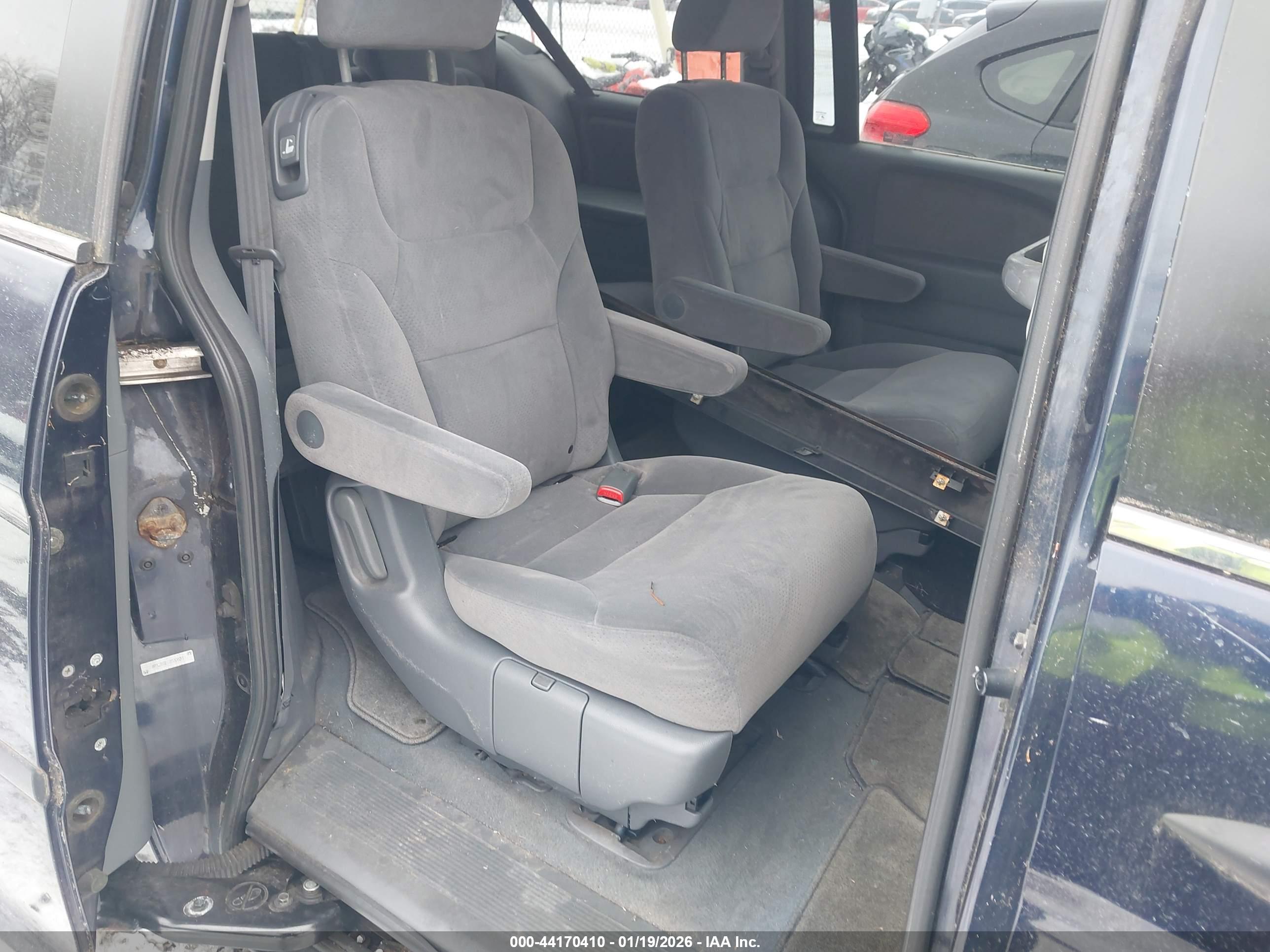 HONDA ODYSSEY image 8