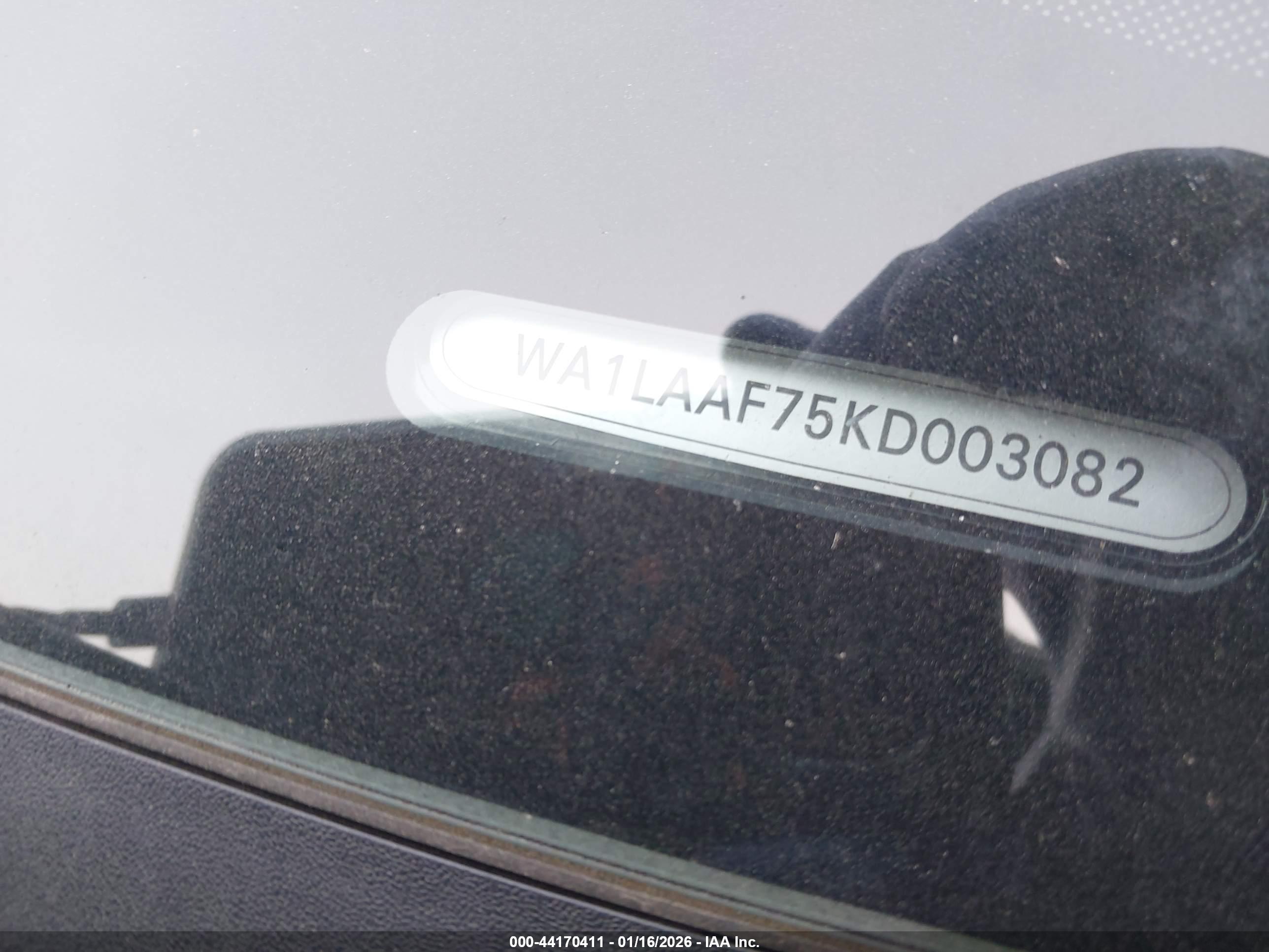 AUDI Q7 image 9