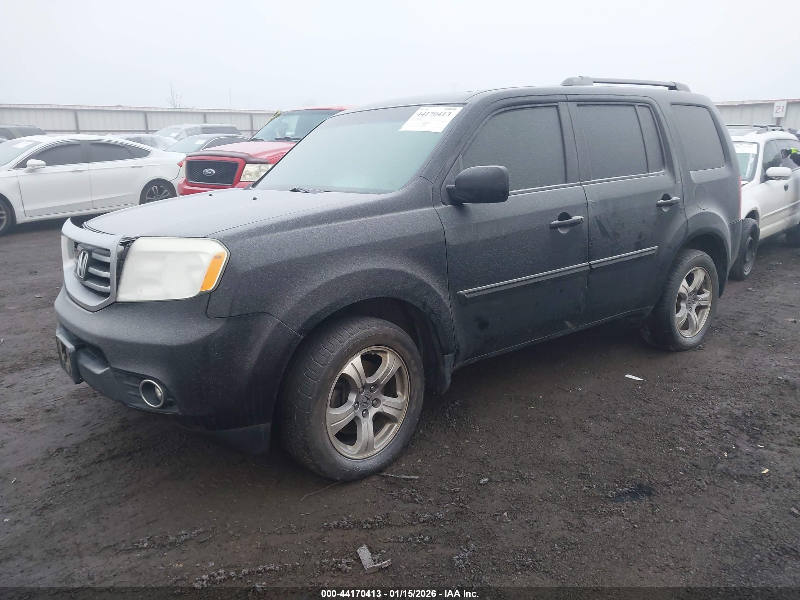 HONDA PILOT image 2