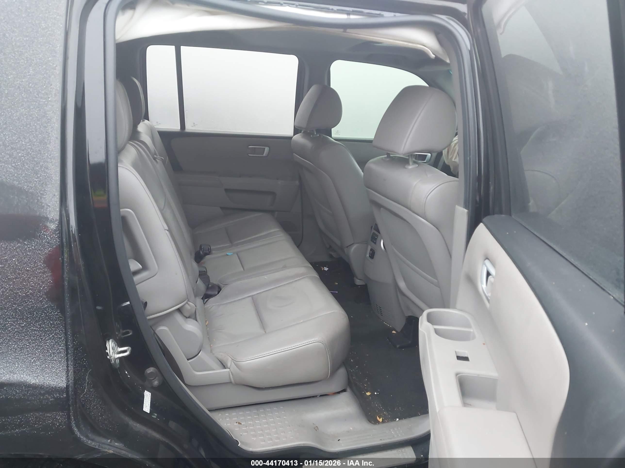 HONDA PILOT image 8
