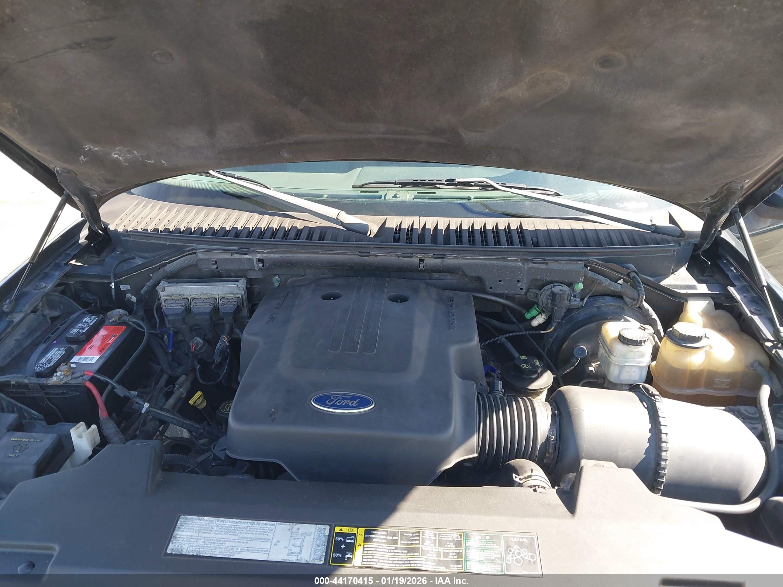 FORD EXPEDITION image 10