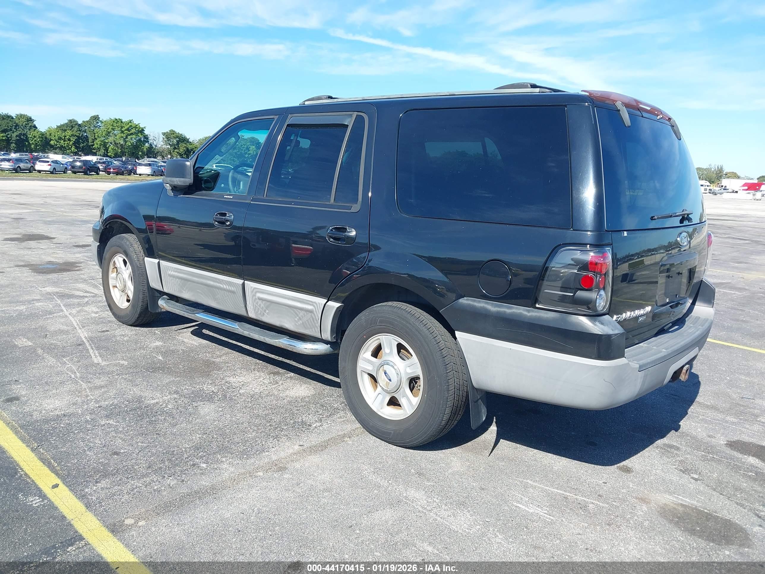 FORD EXPEDITION image 3
