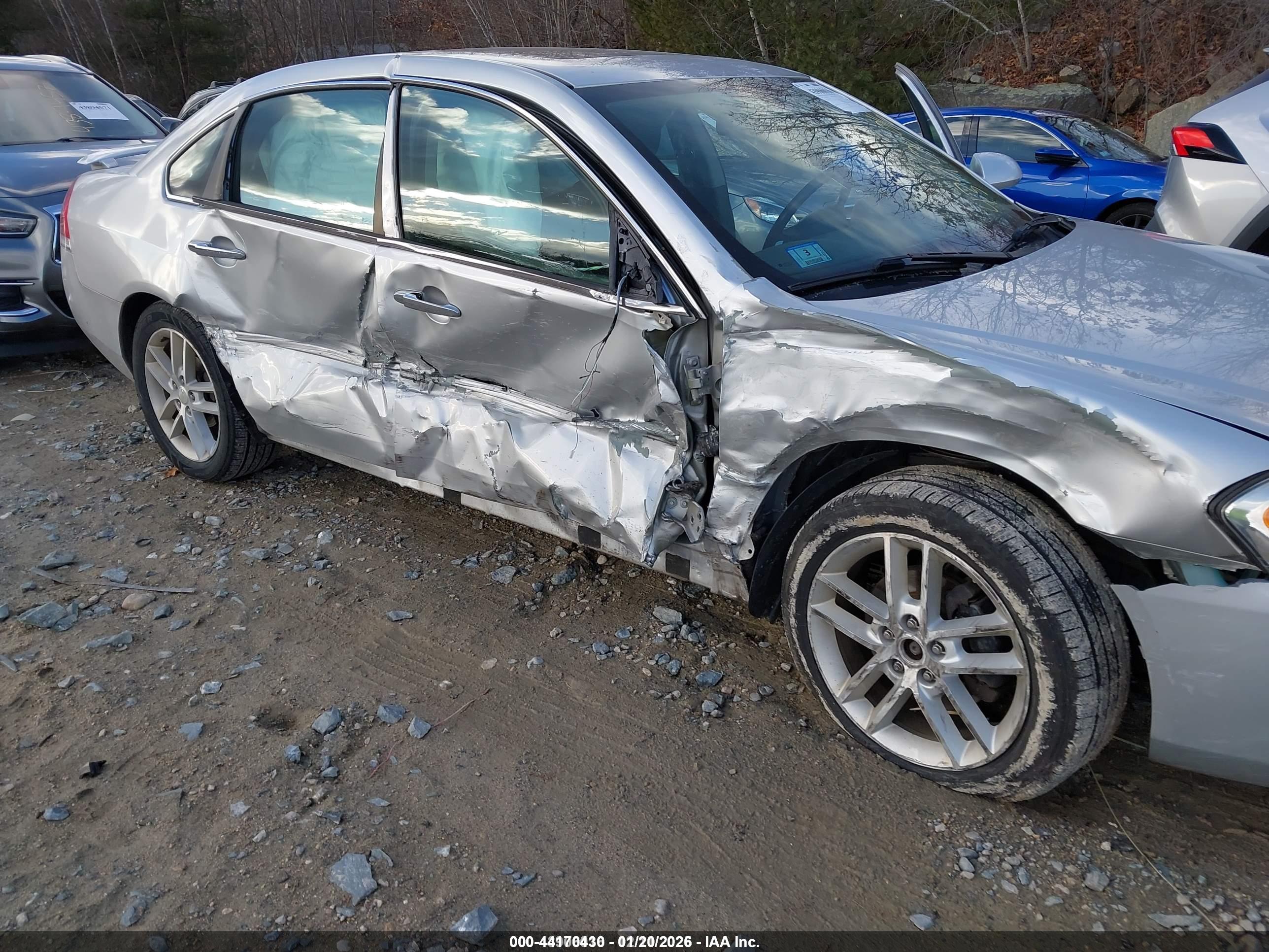 CHEVROLET IMPALA image 6