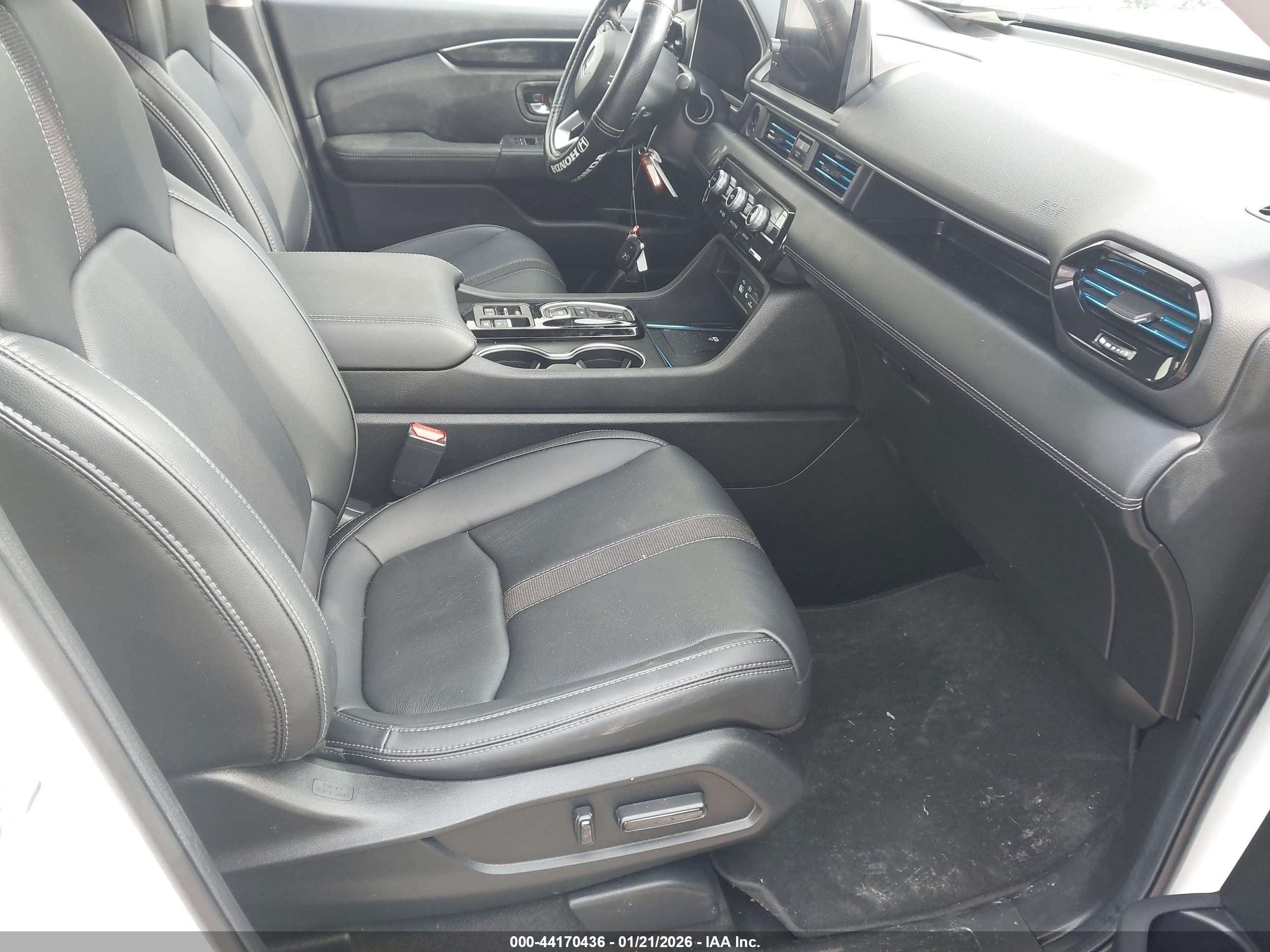HONDA PILOT image 5