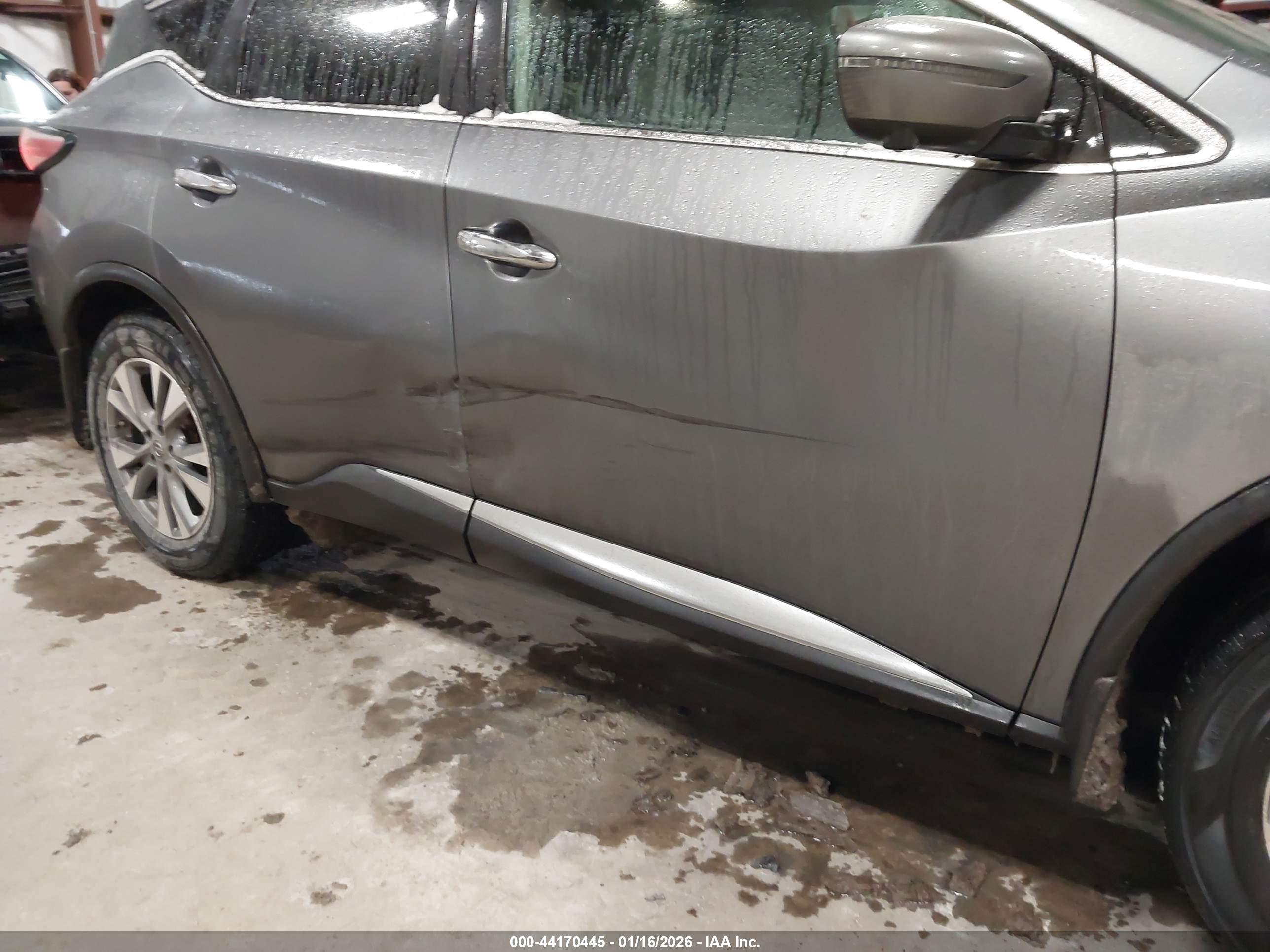 NISSAN MURANO image 6