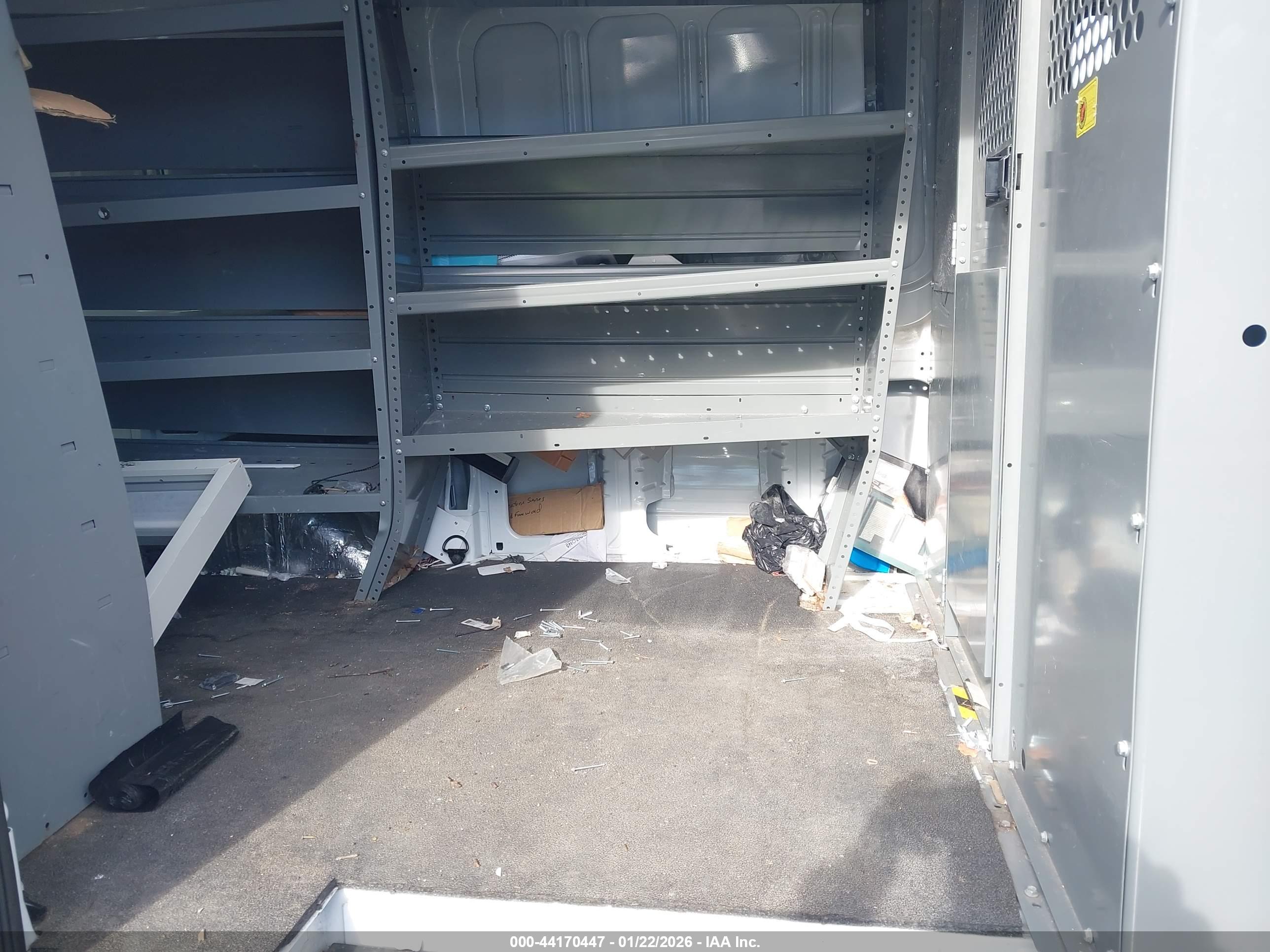 FORD TRANSIT-250 image 8