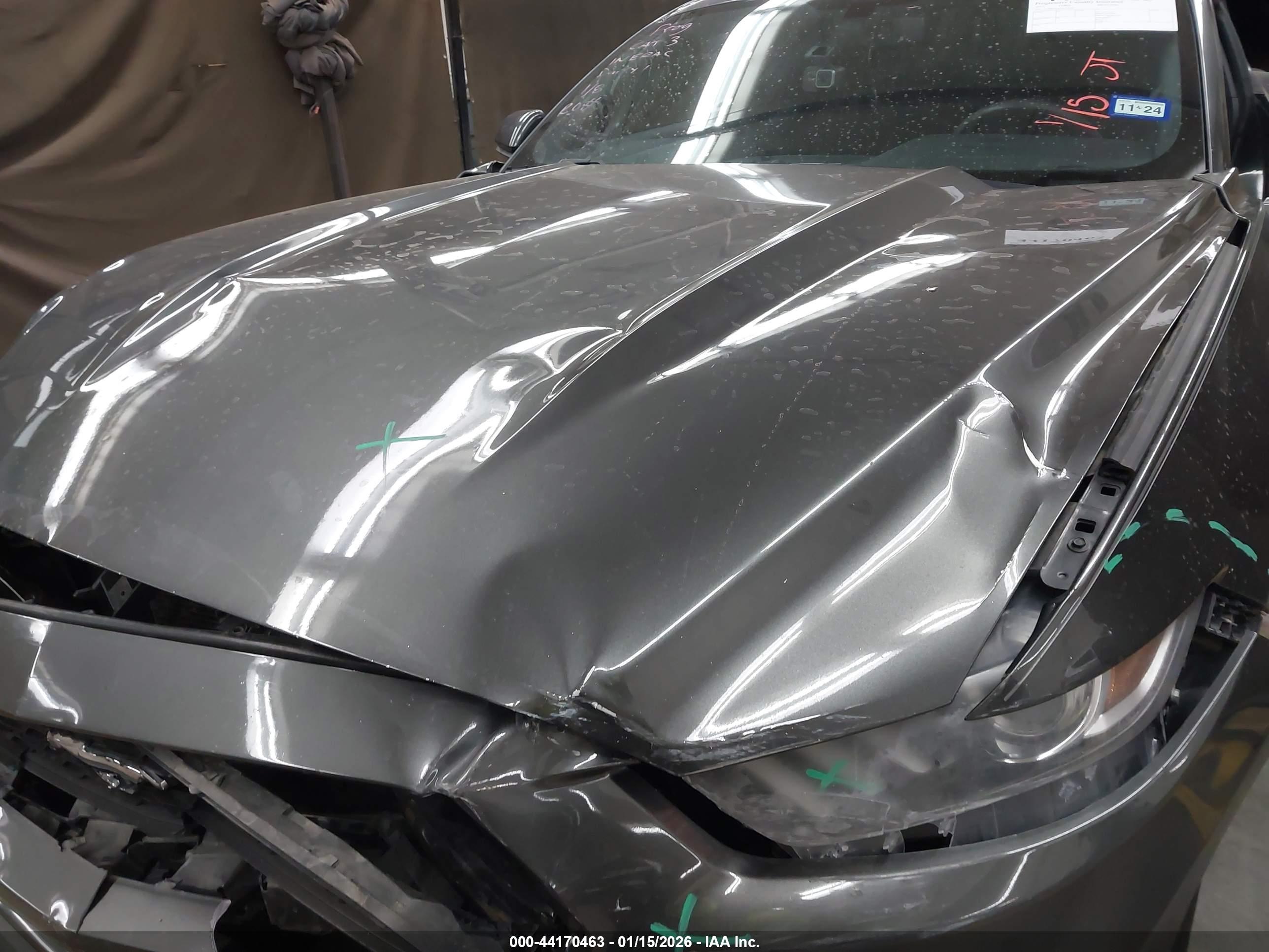 FORD MUSTANG image 10