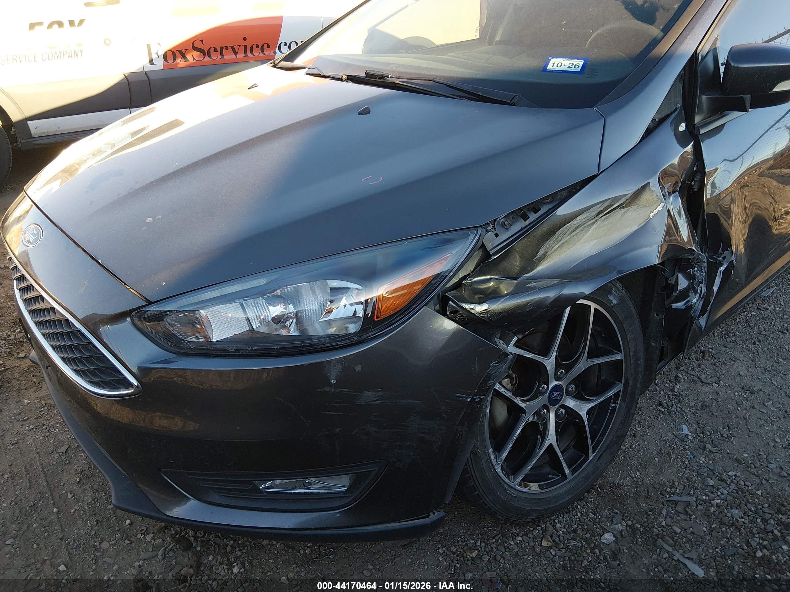 FORD FOCUS image 6