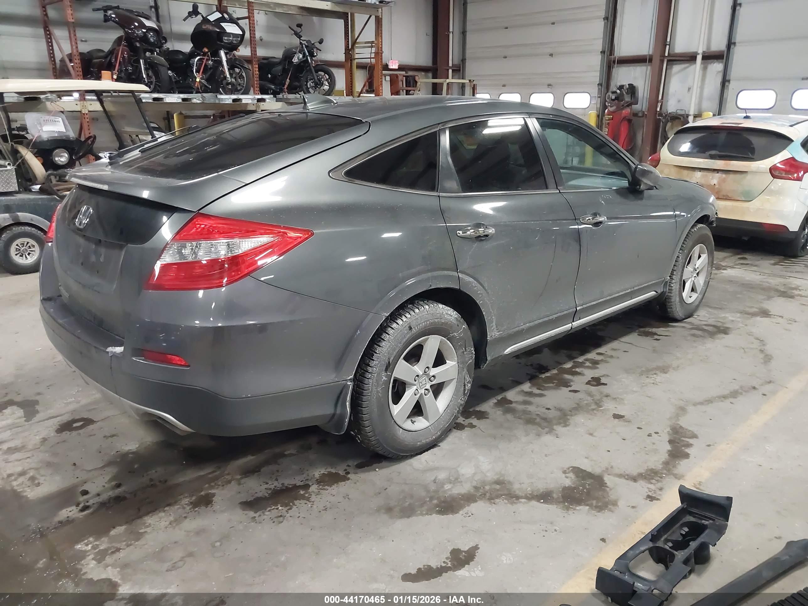 HONDA CROSSTOUR image 4