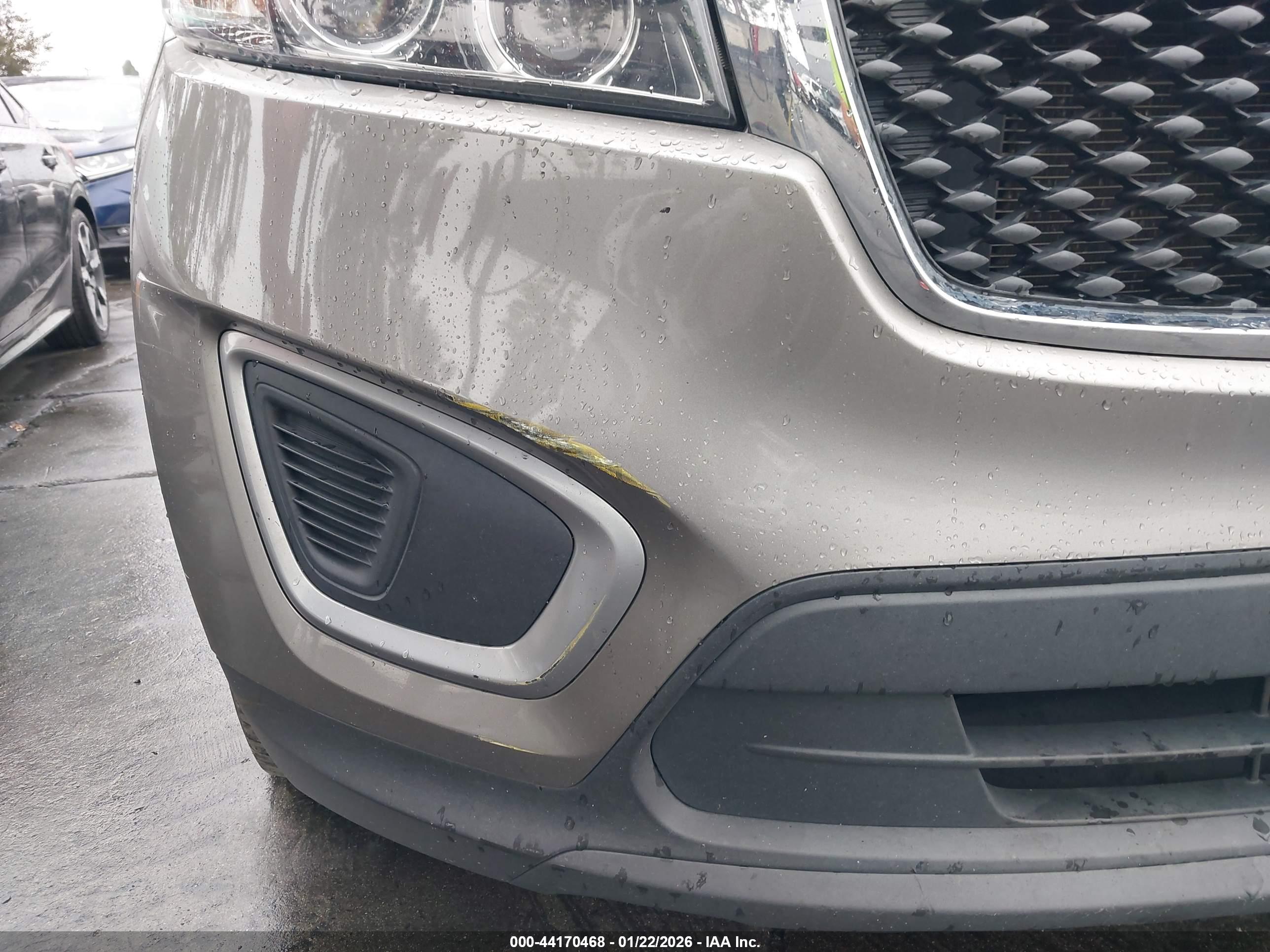 KIA SORENTO image 6