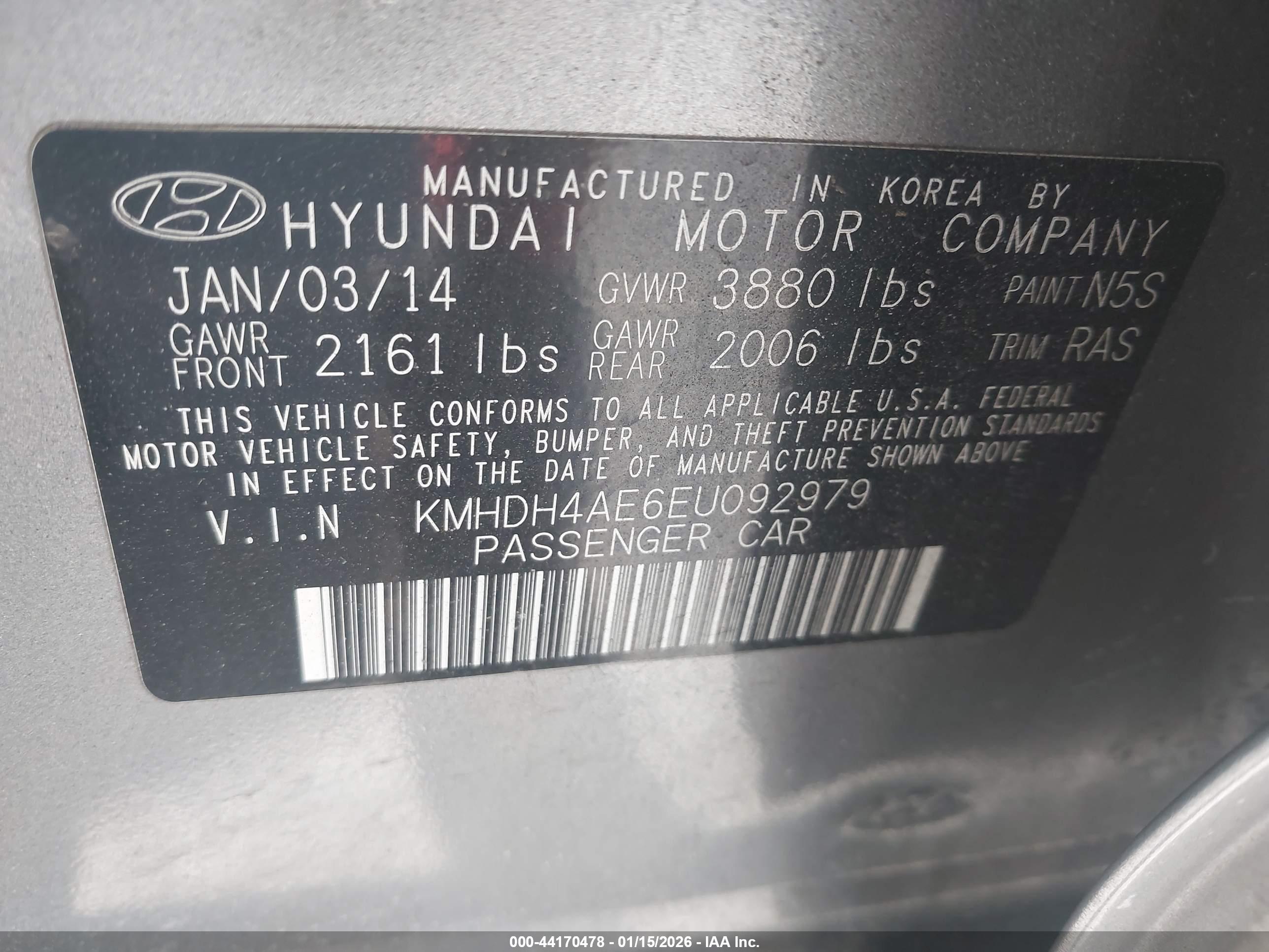HYUNDAI ELANTRA image 9