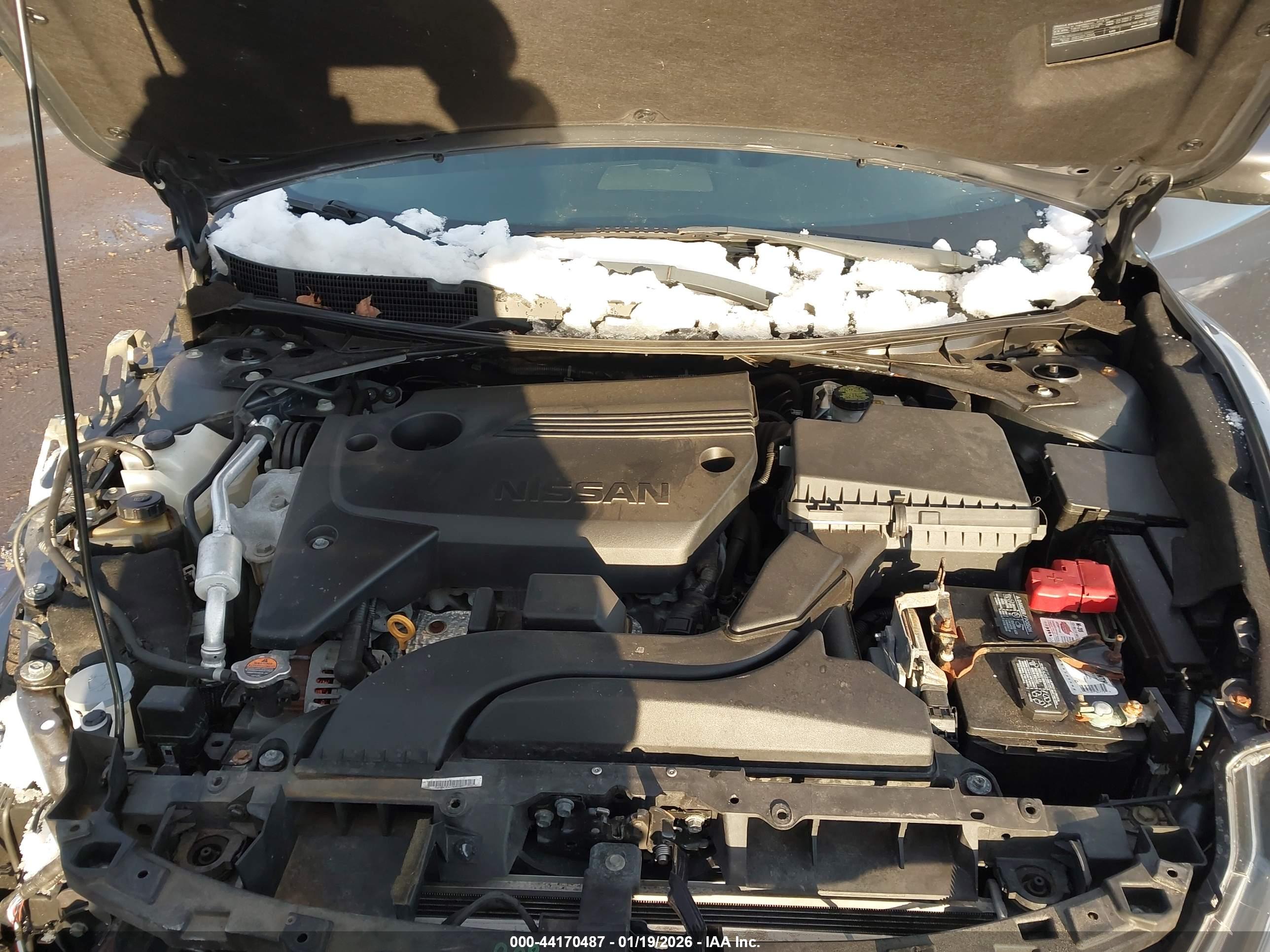 NISSAN ALTIMA image 10