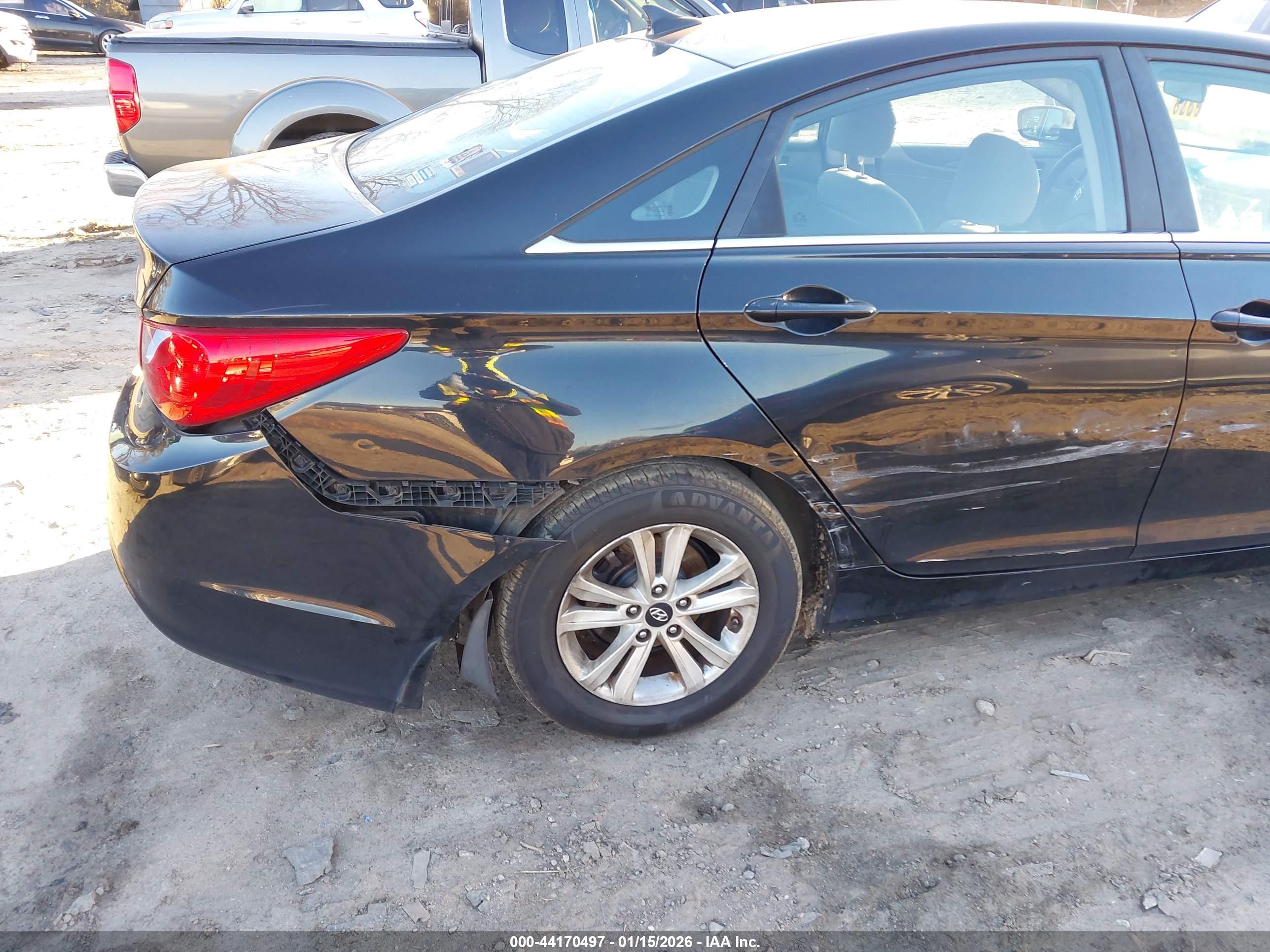 HYUNDAI SONATA image 6