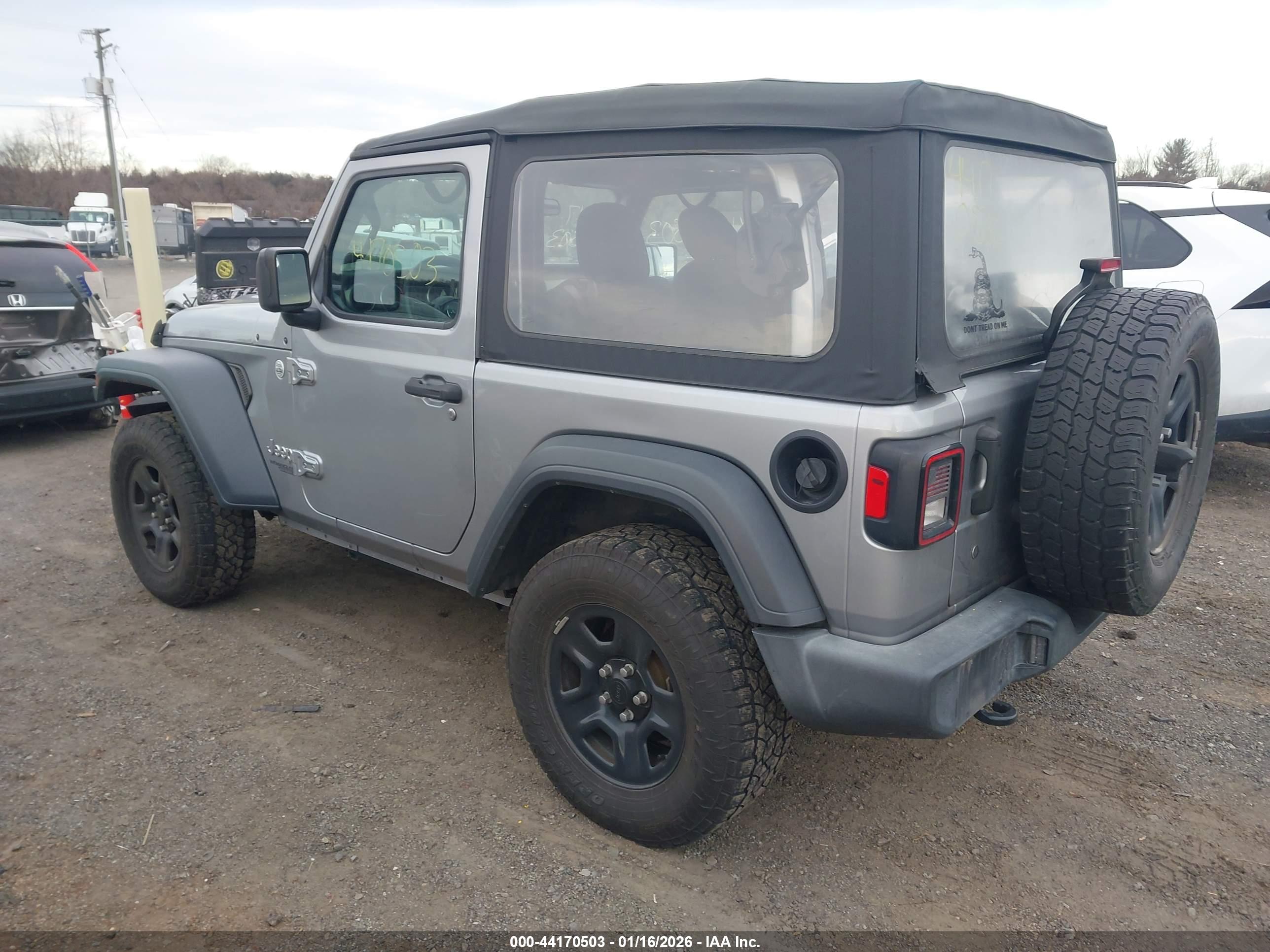 JEEP WRANGLER image 3
