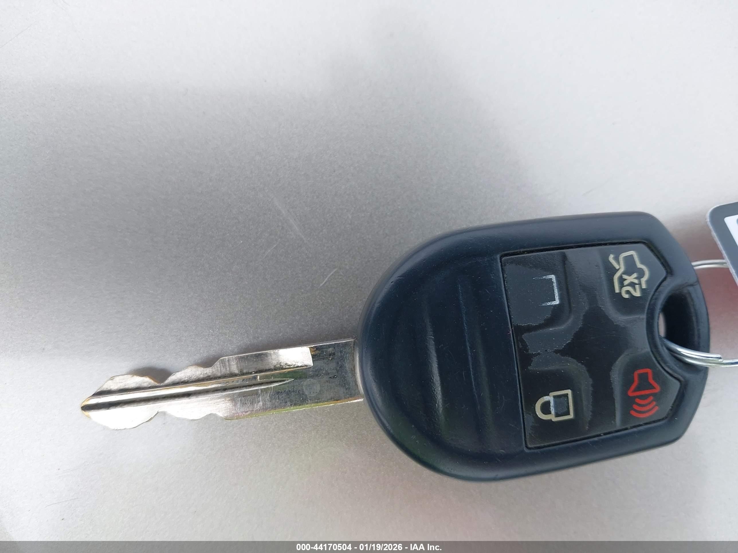 FORD MUSTANG image 11
