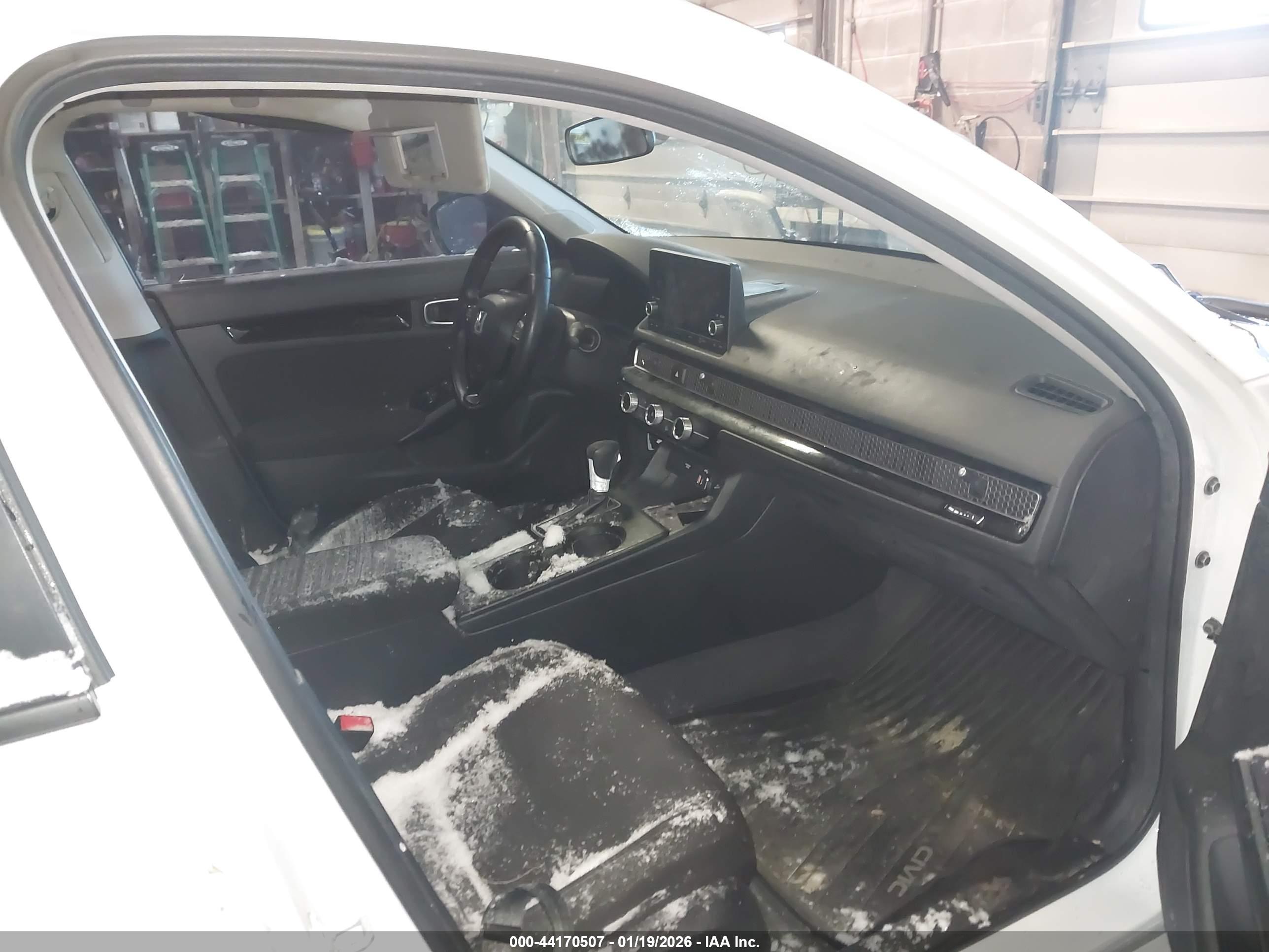 HONDA CIVIC image 5