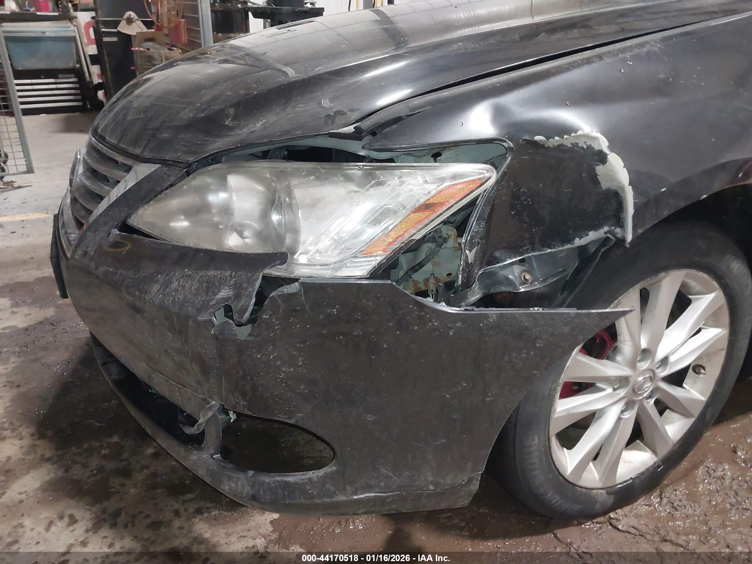 LEXUS ES image 6