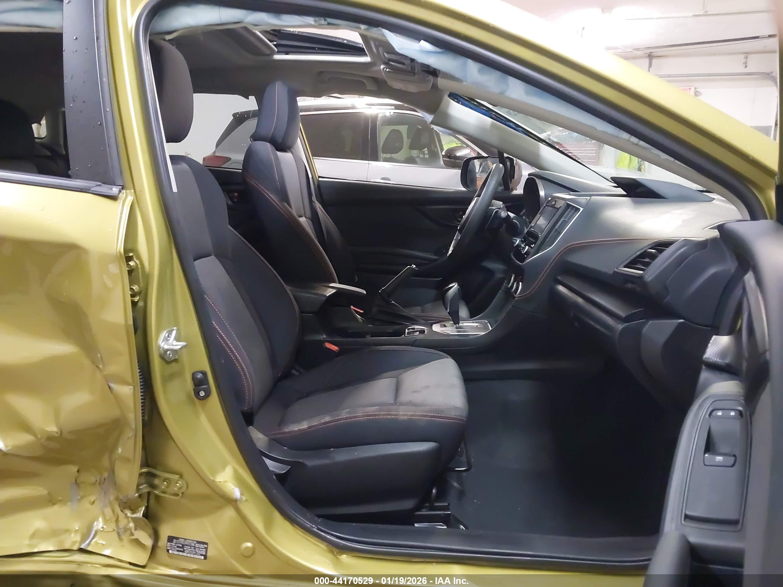 SUBARU CROSSTREK image 5
