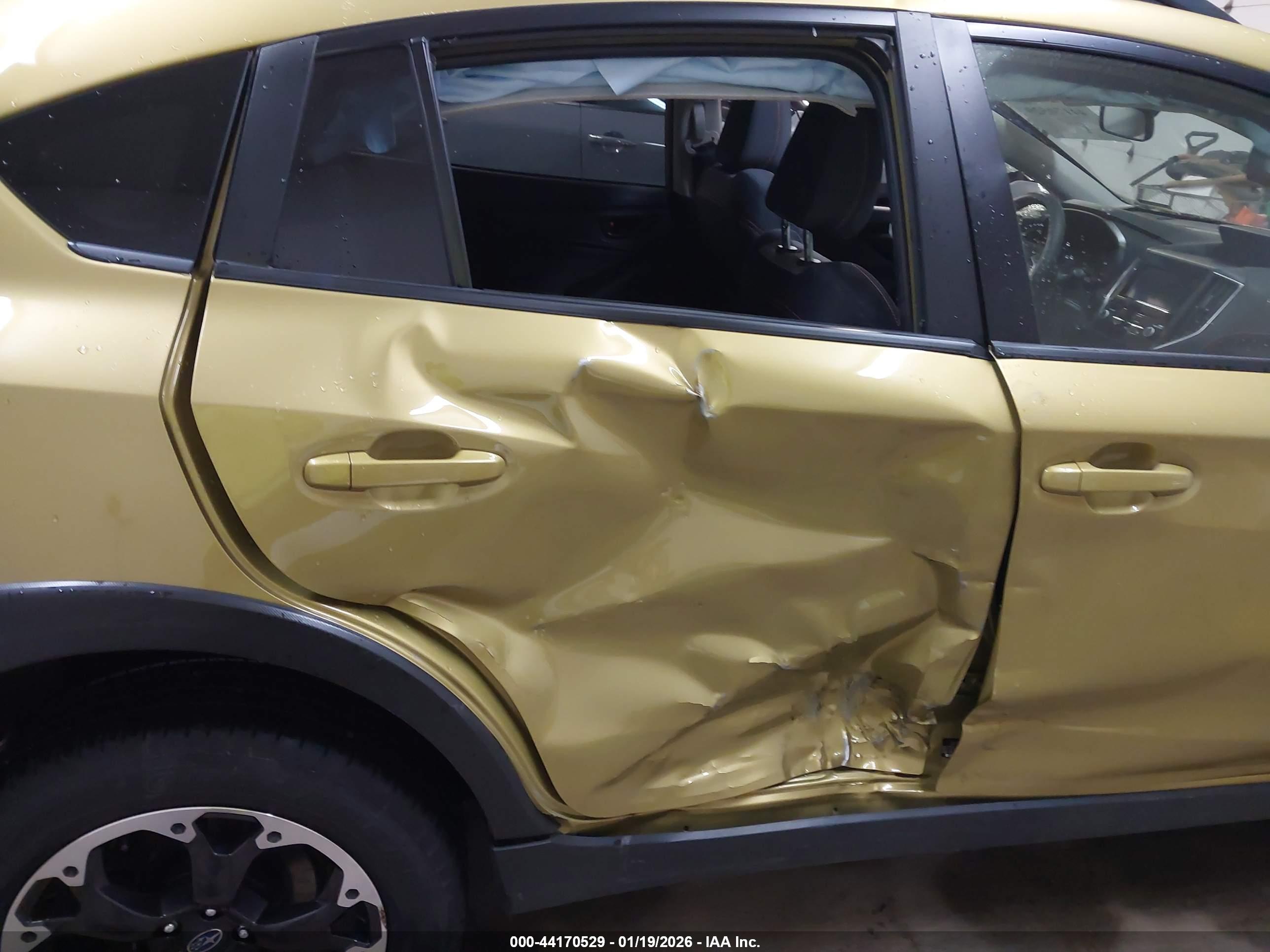 SUBARU CROSSTREK image 6