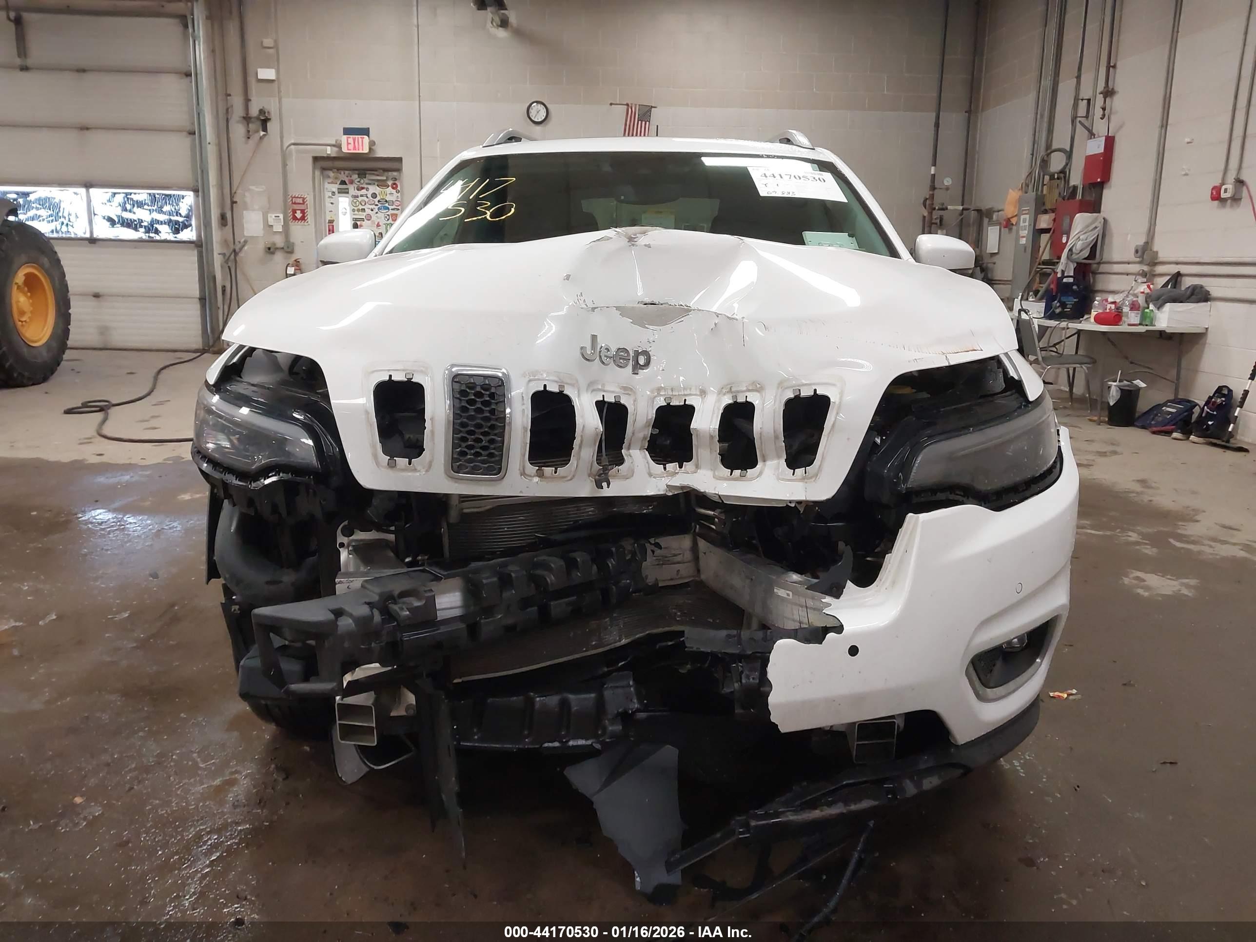 JEEP CHEROKEE image 6