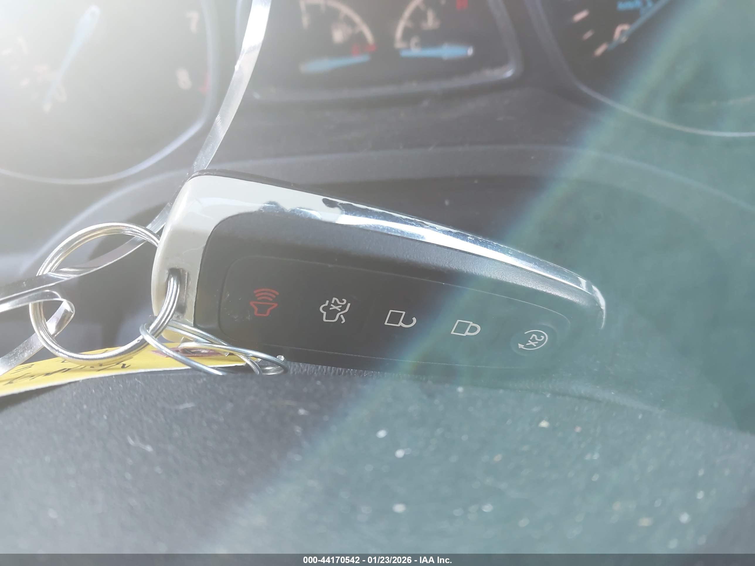 FORD ESCAPE image 11