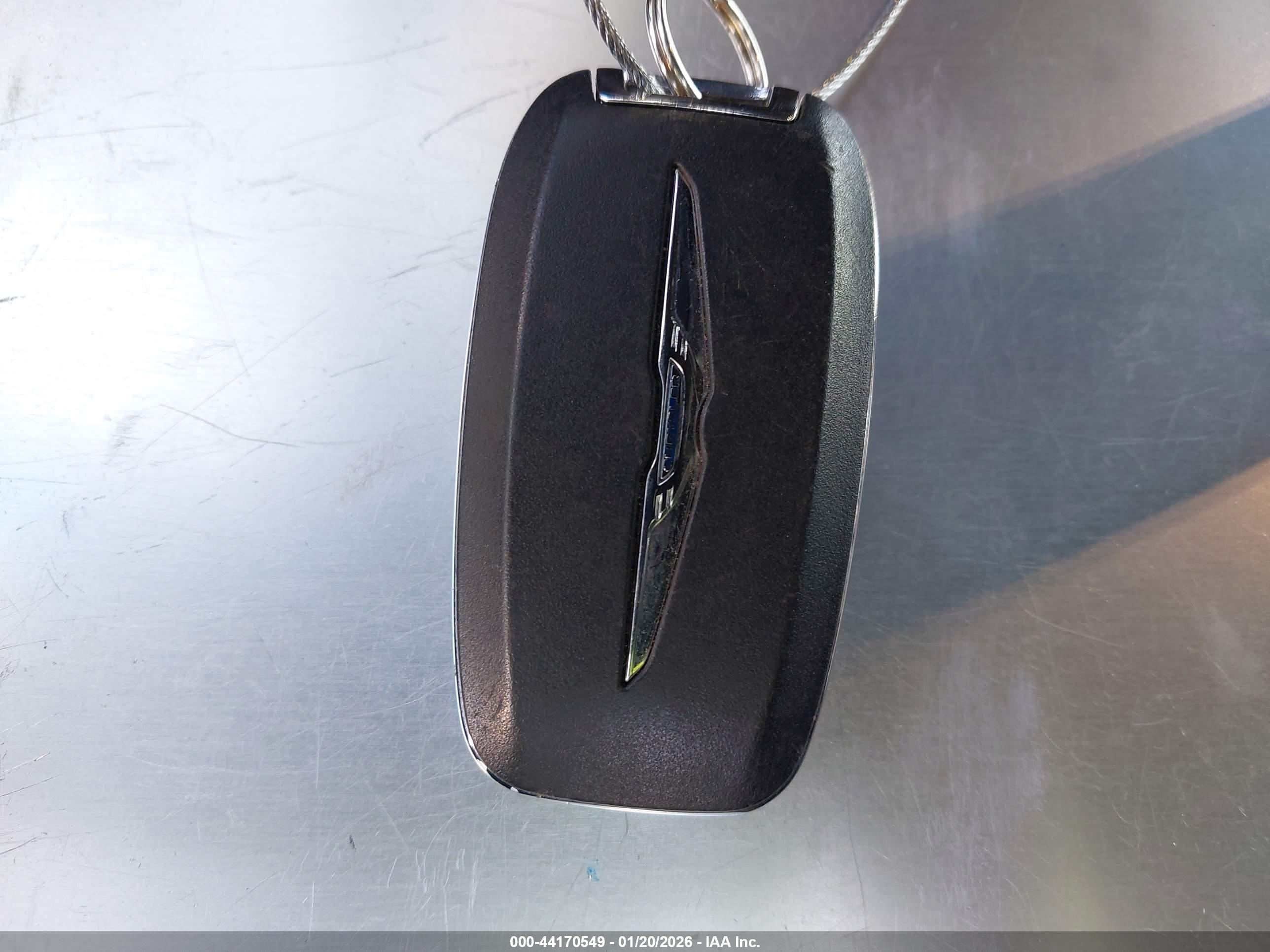CHRYSLER PACIFICA image 11
