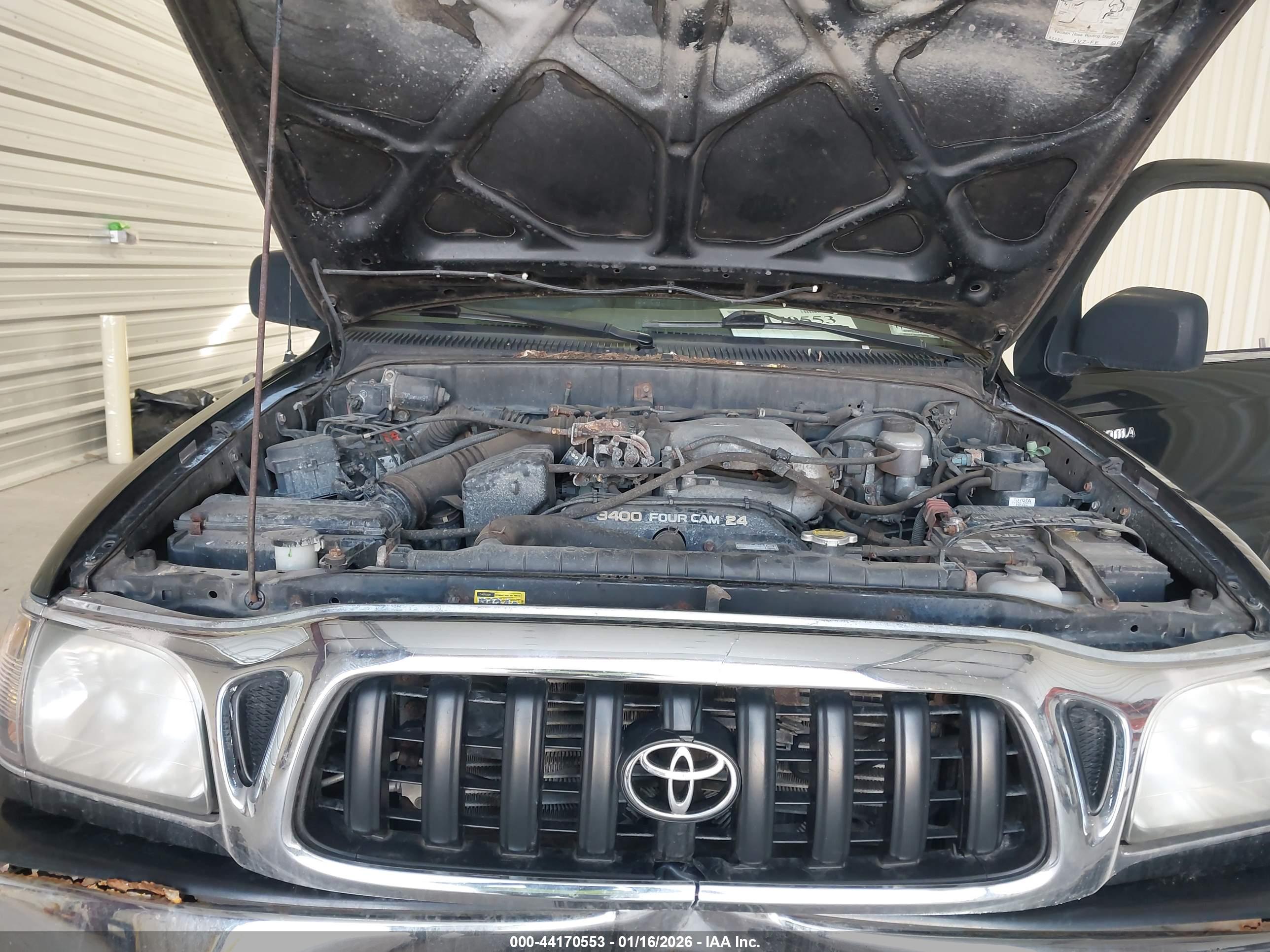 TOYOTA TACOMA image 10