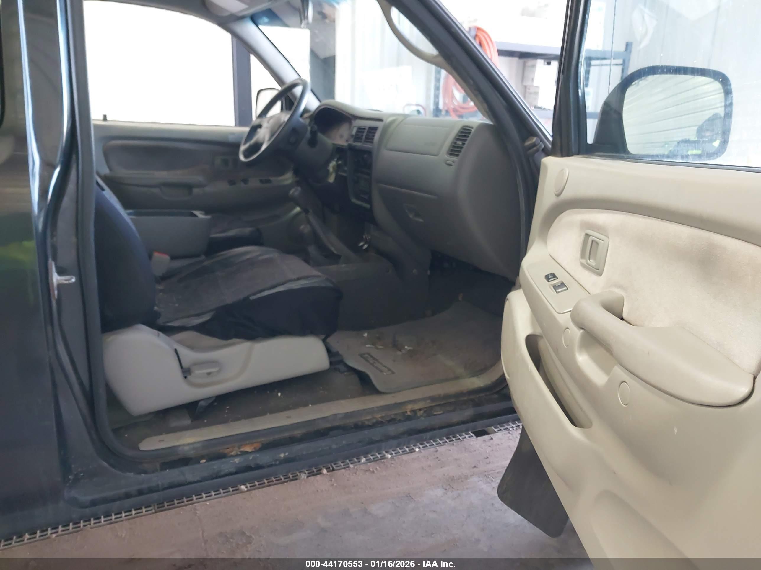 TOYOTA TACOMA image 5
