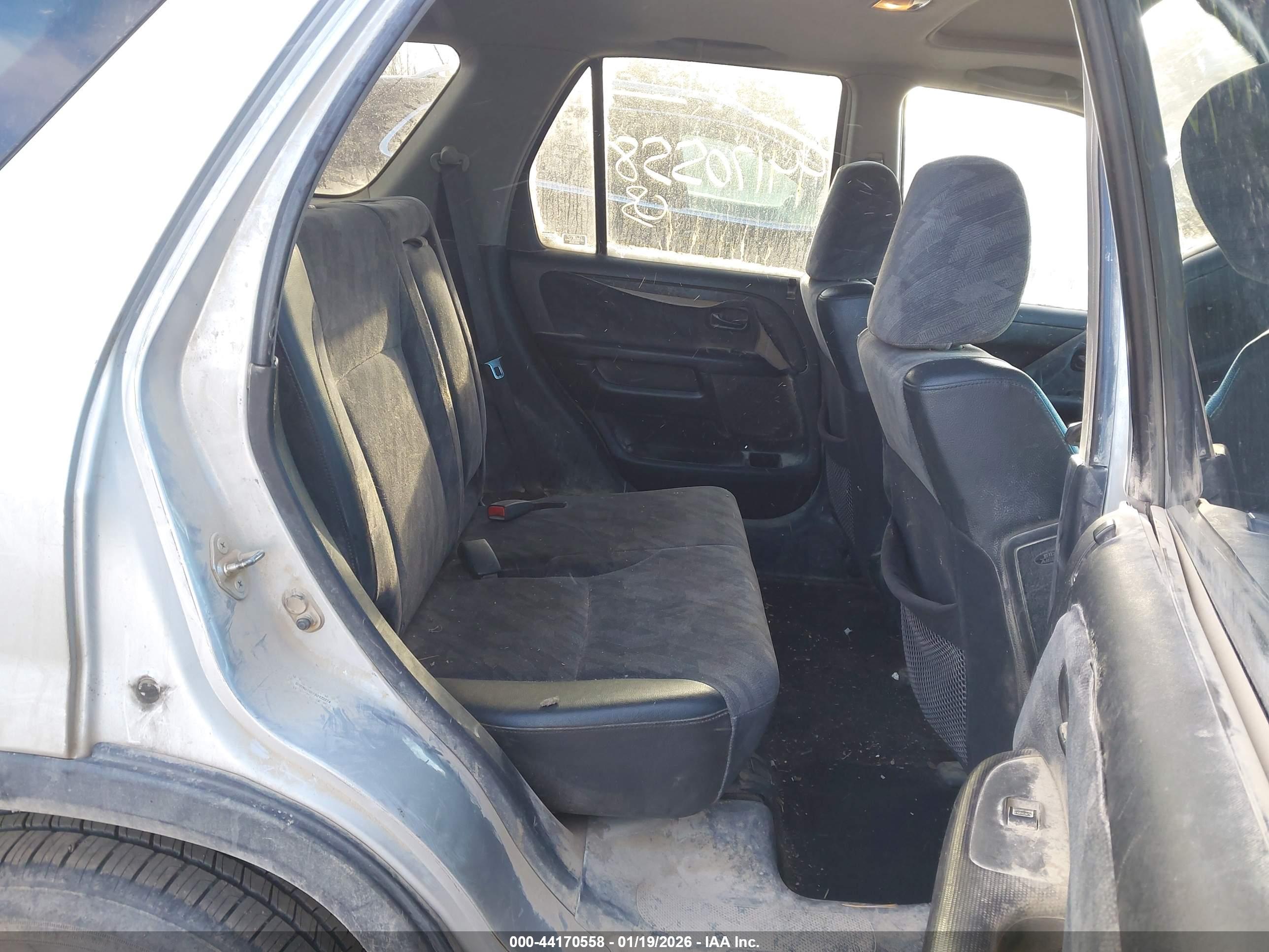 HONDA CR-V image 8