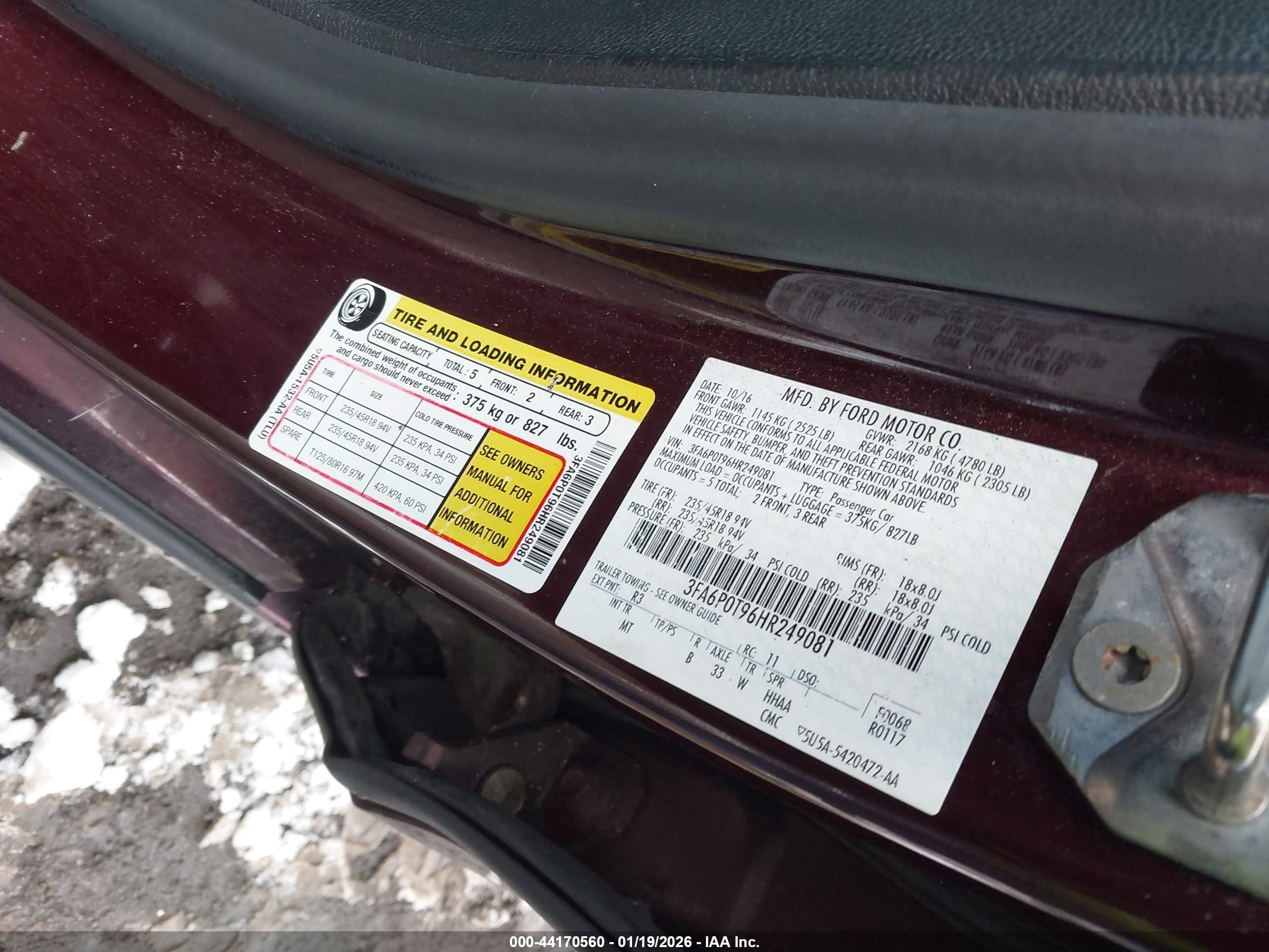 FORD FUSION image 9