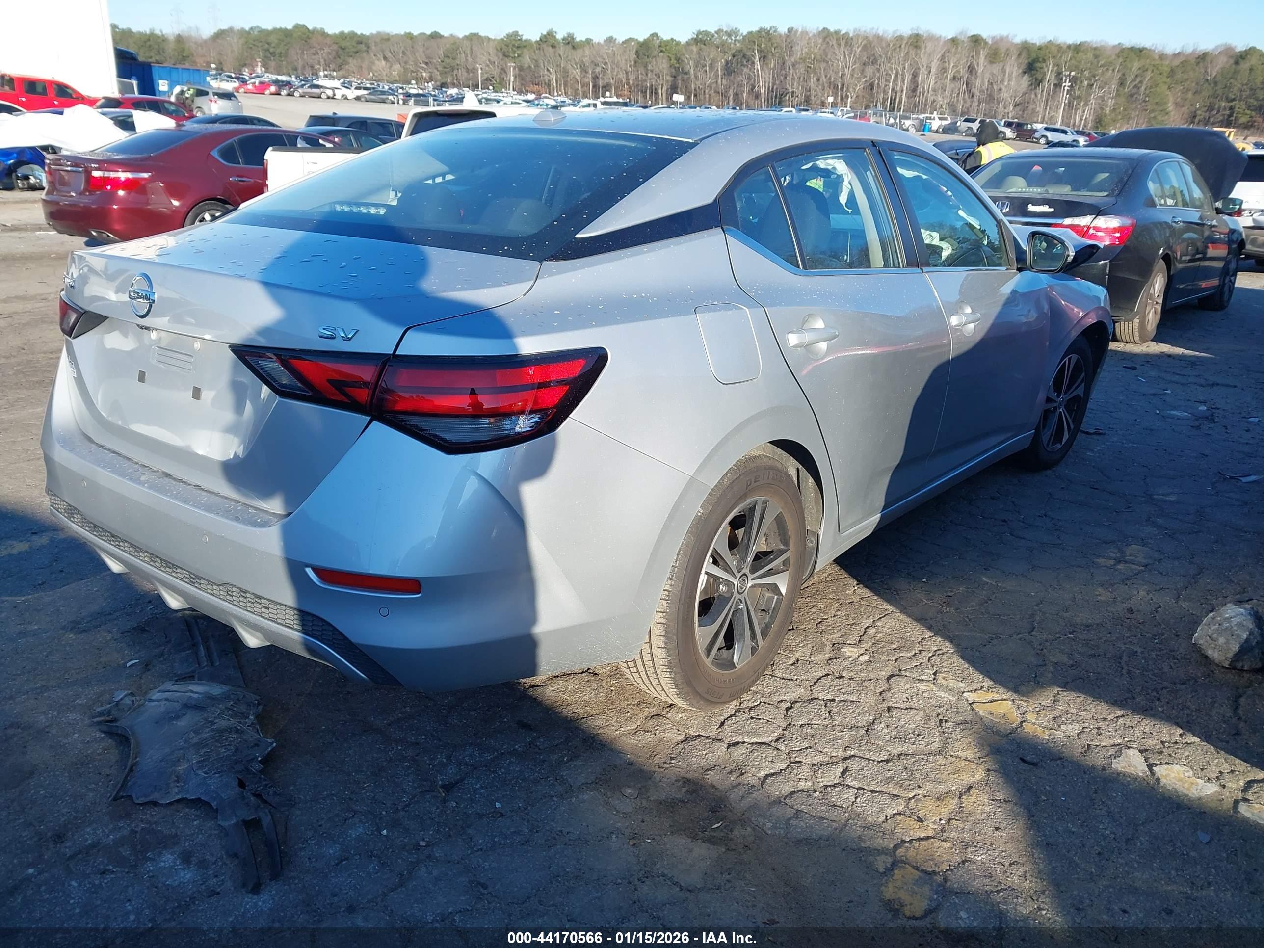 NISSAN SENTRA image 4