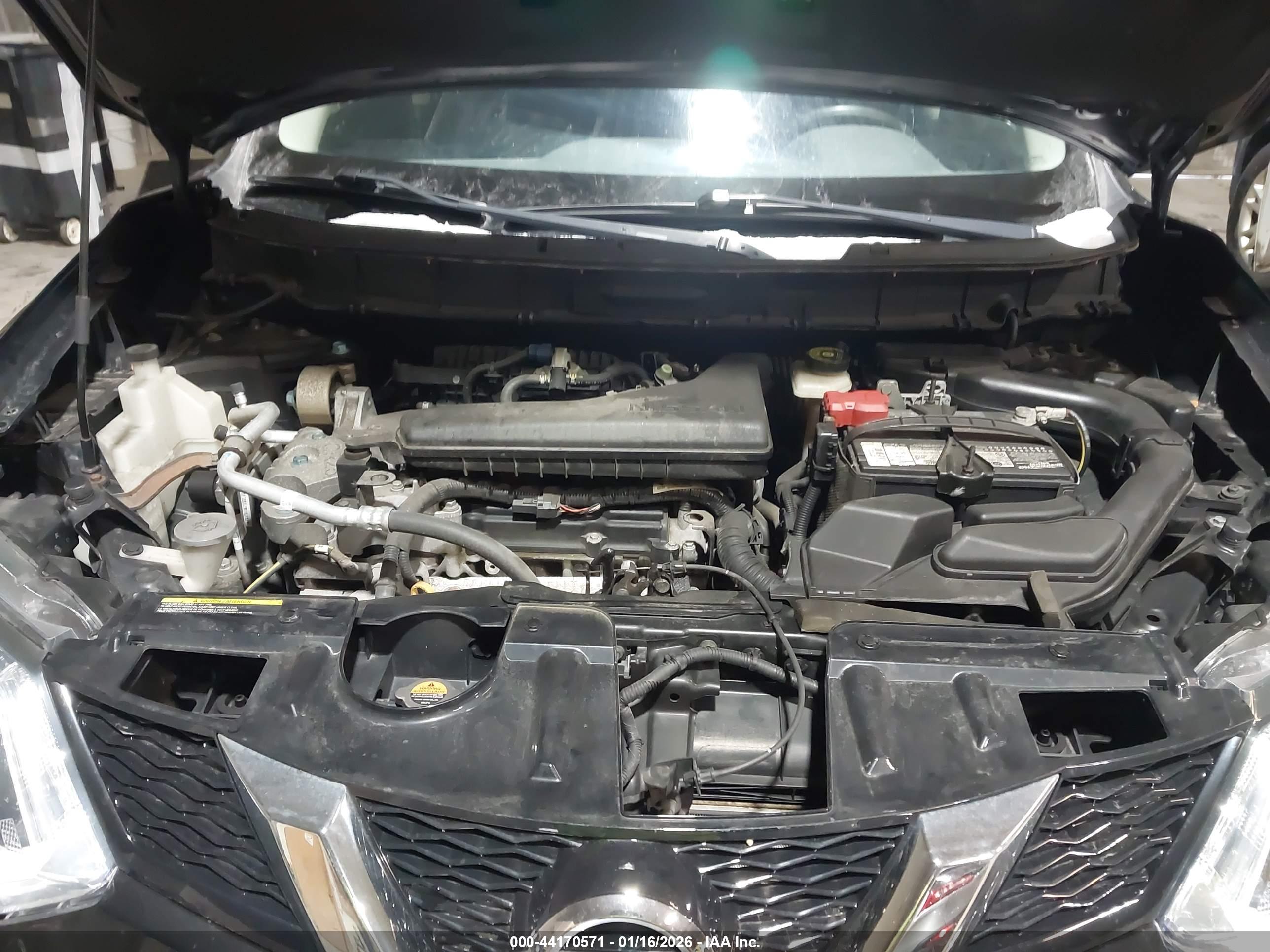 NISSAN ROGUE image 10