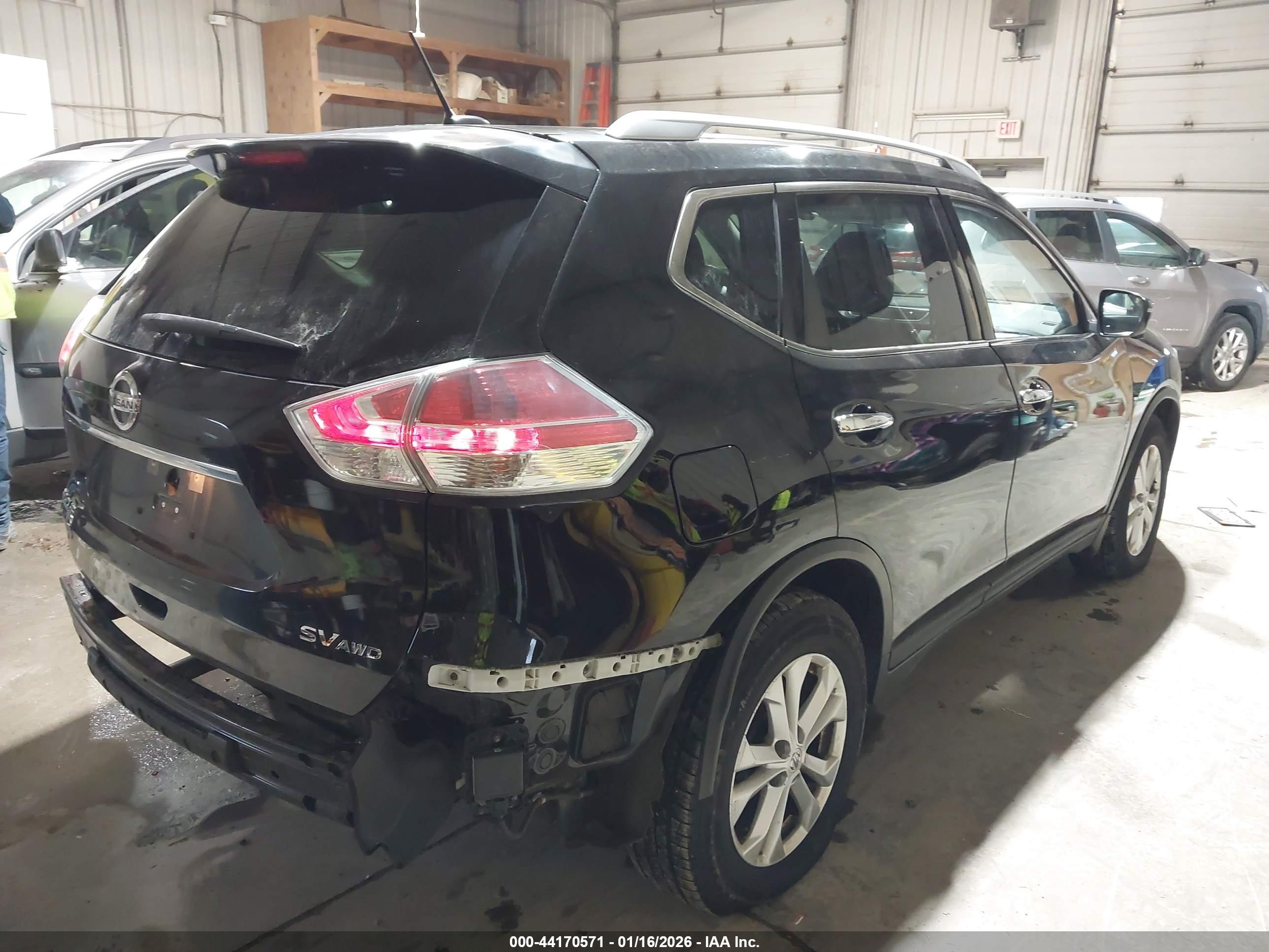 NISSAN ROGUE image 4